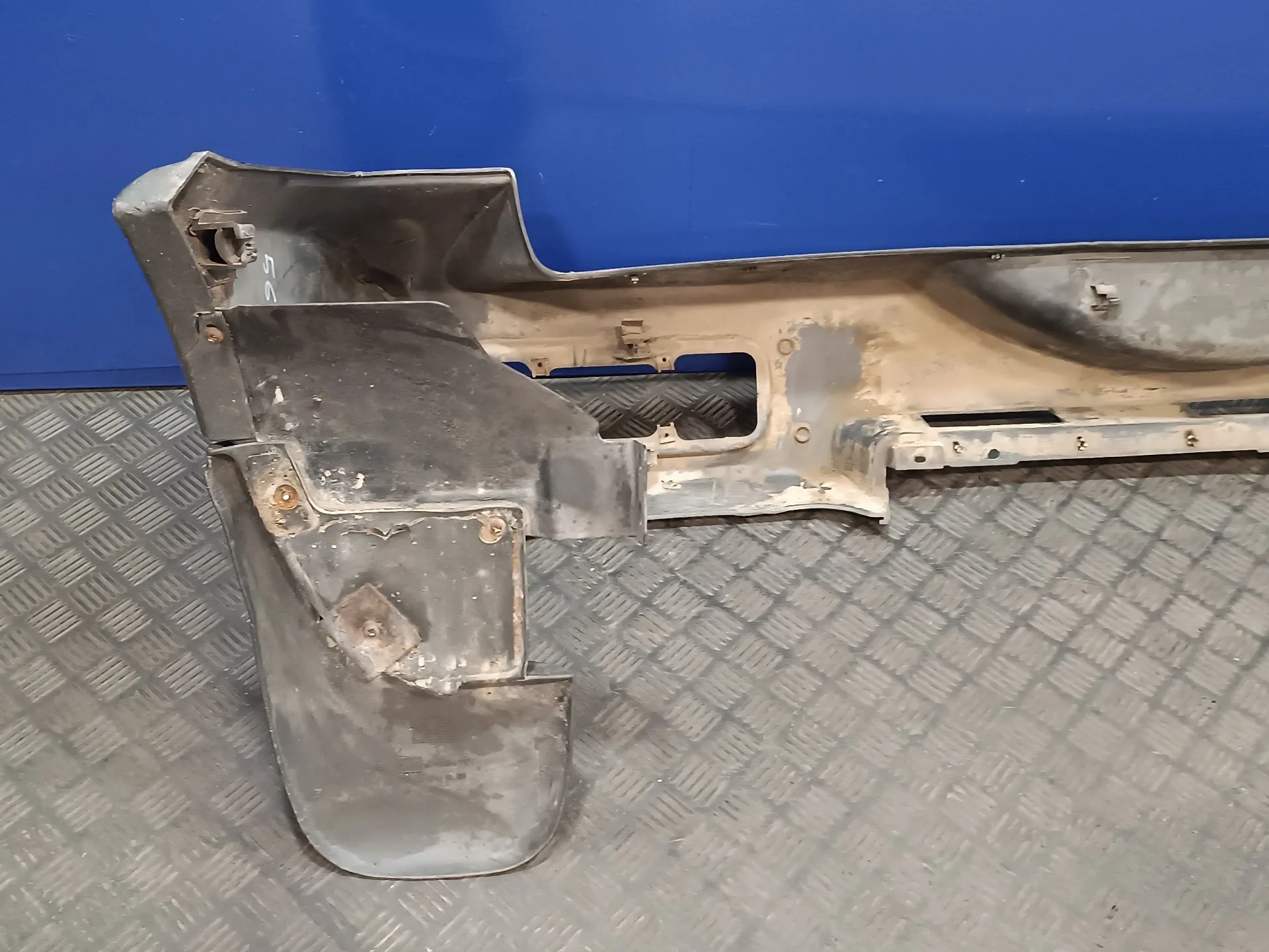 Paragolpes Trasero para Nissan Terrano/Terrano.ii (R20)