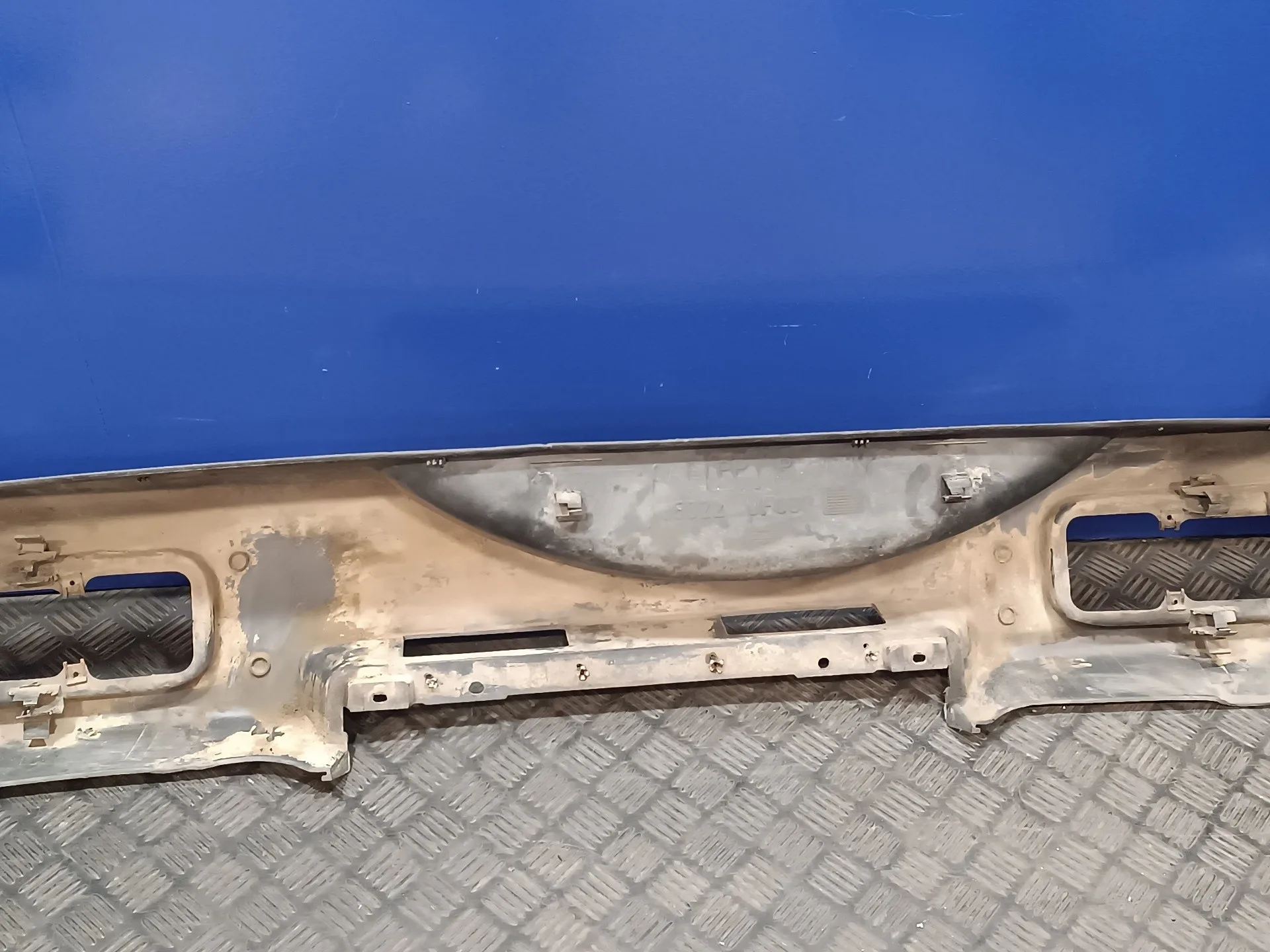 Paragolpes Trasero para Nissan Terrano/Terrano.ii (R20)
