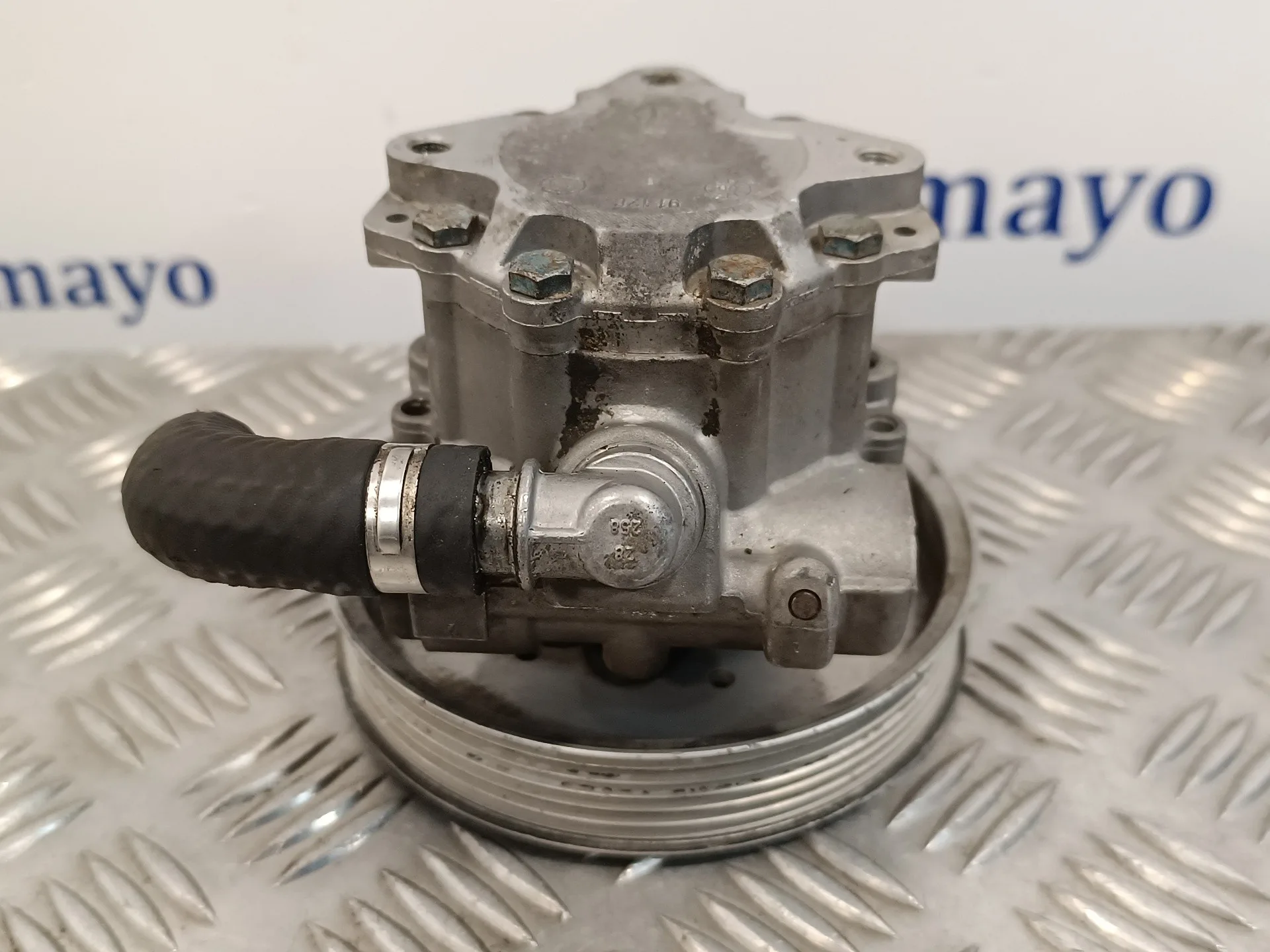 Bomba Servodireccion para Audi A6 Berlina (4B2)