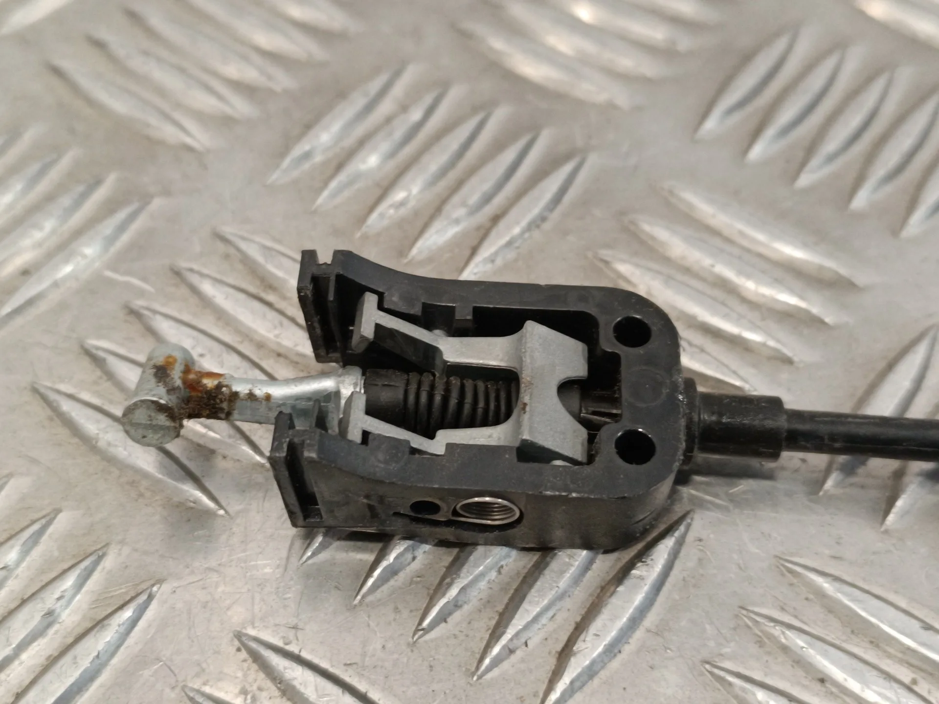 Cerradura Puerta Delantera Derecha para Seat Ibiza (6J5)