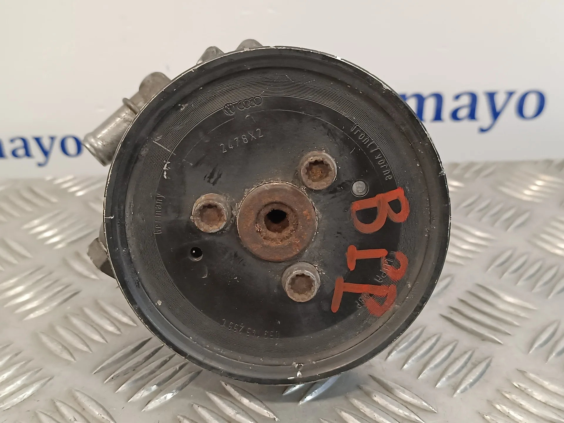 Bomba Servodireccion para Audi A6 Avant (4F5)