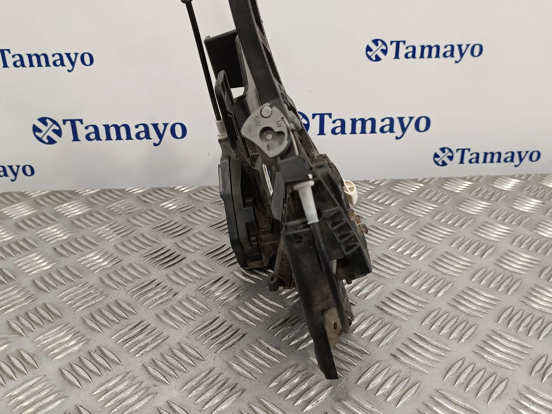 Cerradura Puerta Delantera Derecha para Ford Fiesta (Cb1)