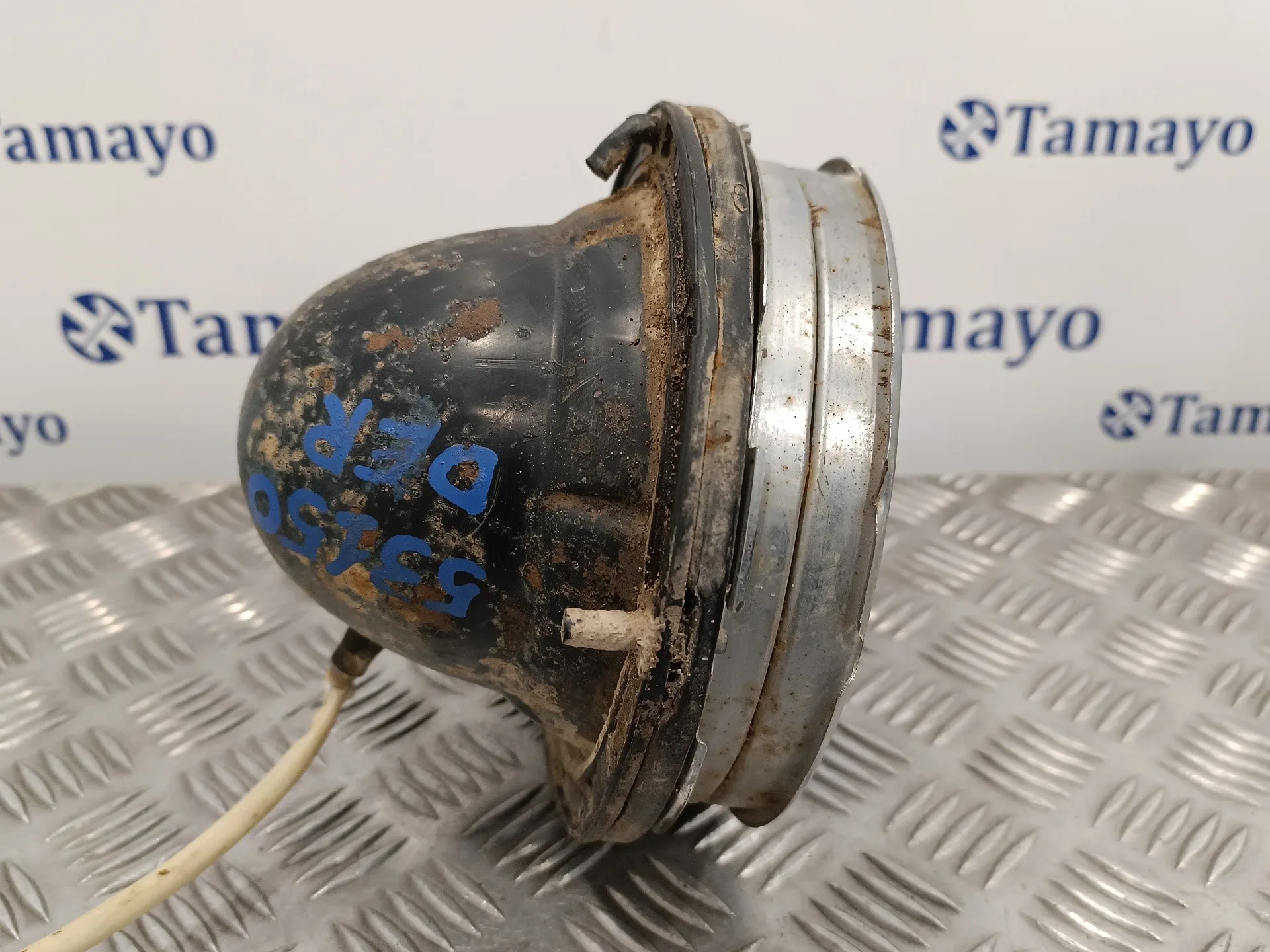 Faro Derecho para Lada Niva ( 2121 / 21213 / 21214 / 21215 )