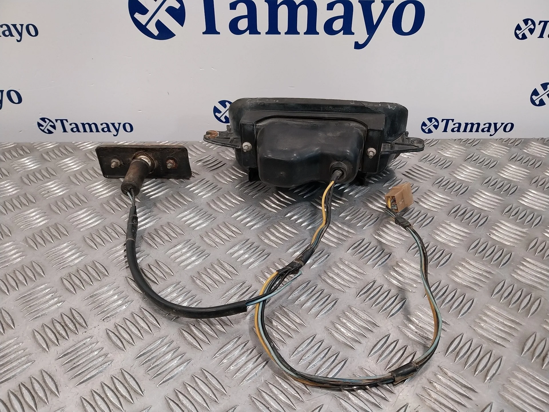 Piloto Delantero Izquierdo para Lada Niva ( 2121 / 21213 / 21214 / 21215 )