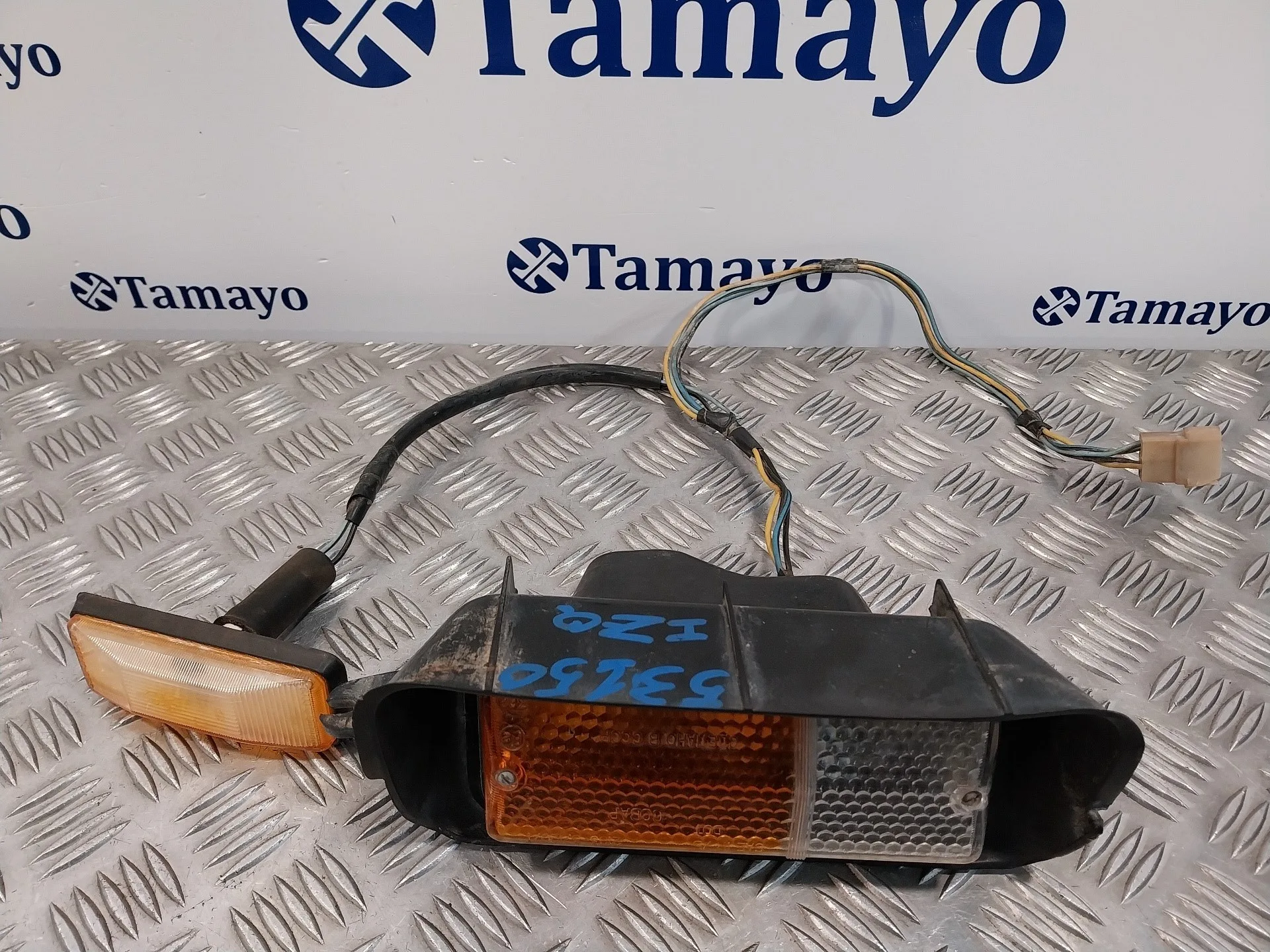 Piloto Delantero Izquierdo para Lada Niva ( 2121 / 21213 / 21214 / 21215 )