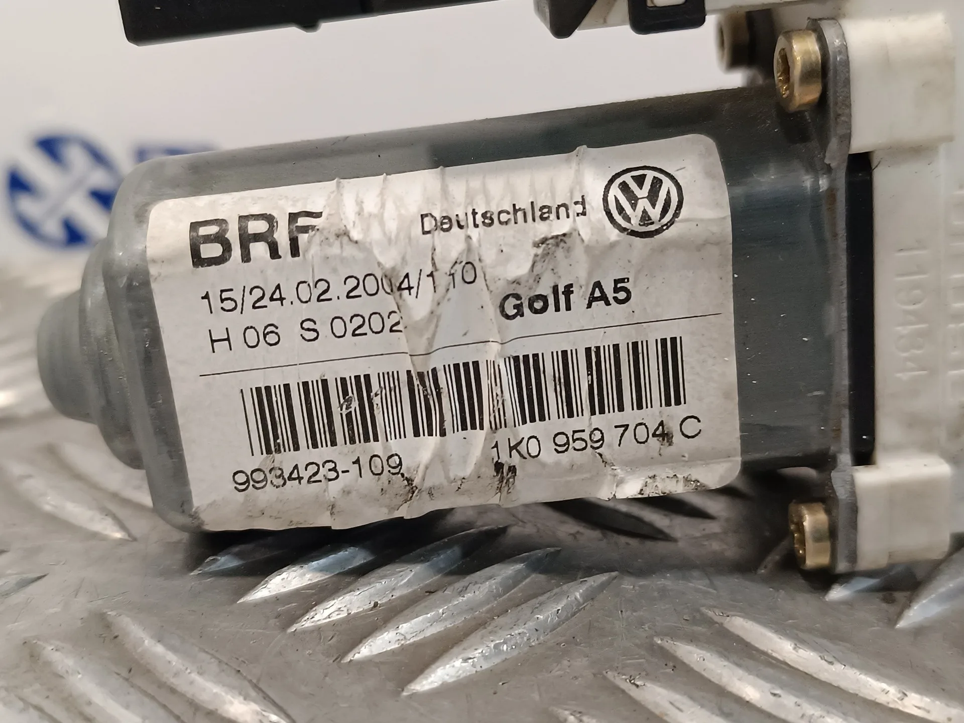 Motor Elevalunas Trasero Derecho para Volkswagen Golf V Berlina (1K1)