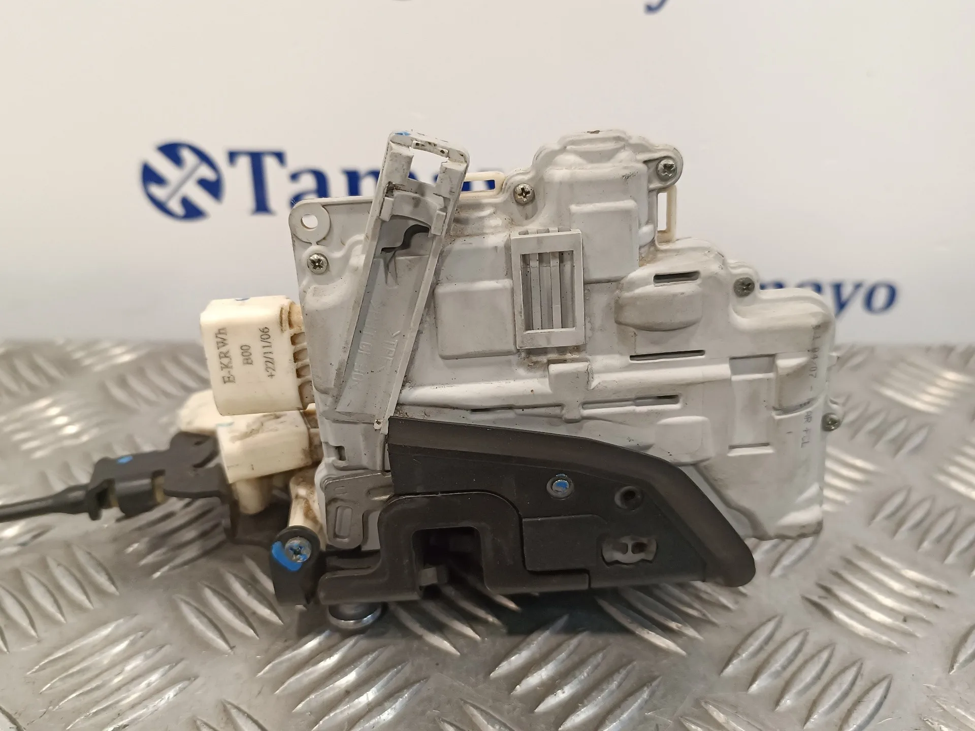 Cerradura Puerta Trasera Derecha para Audi S6 Avant (4F5)