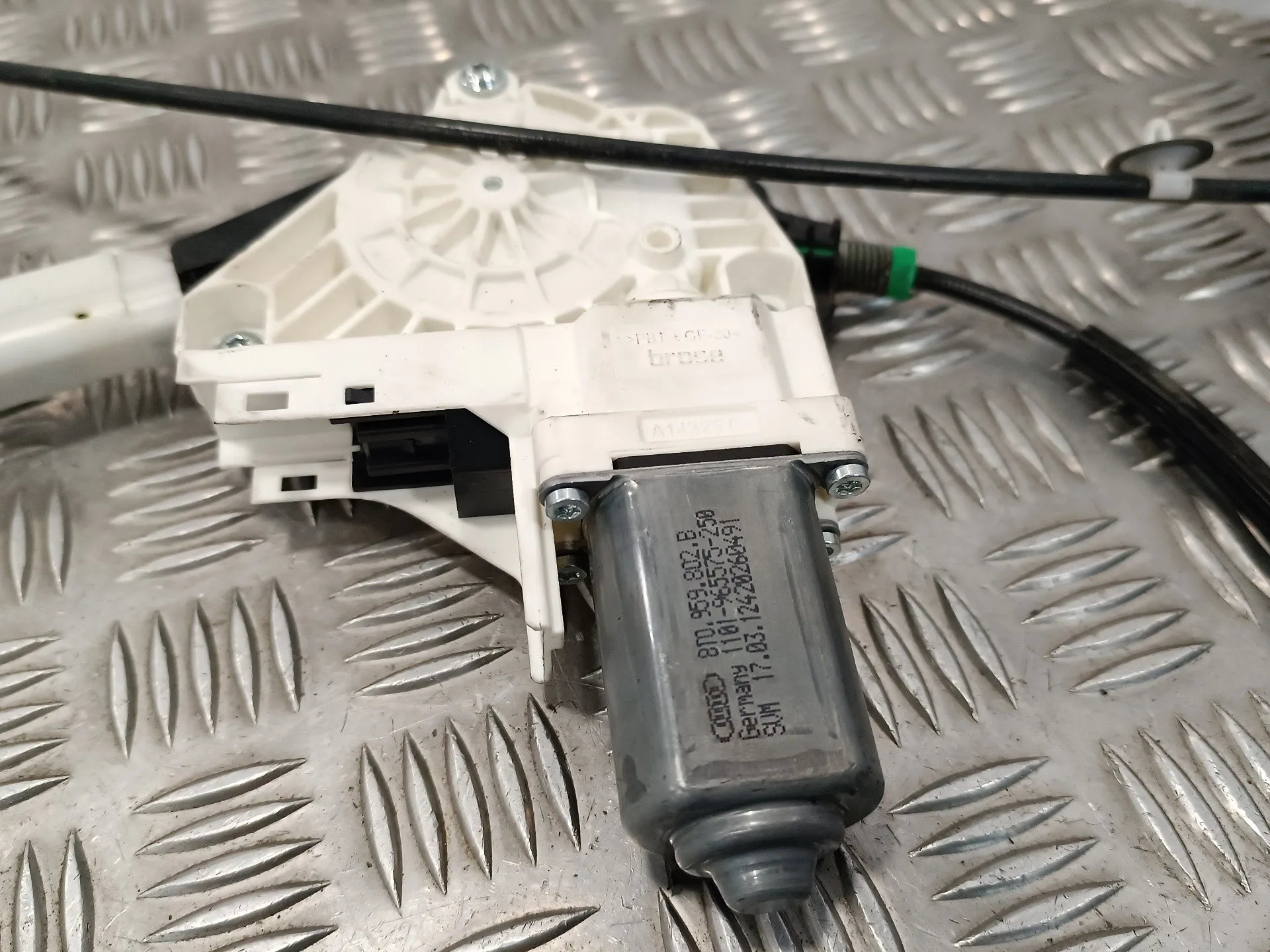 Elevalunas Delantero Derecho para Audi A5 Coupe (8T)