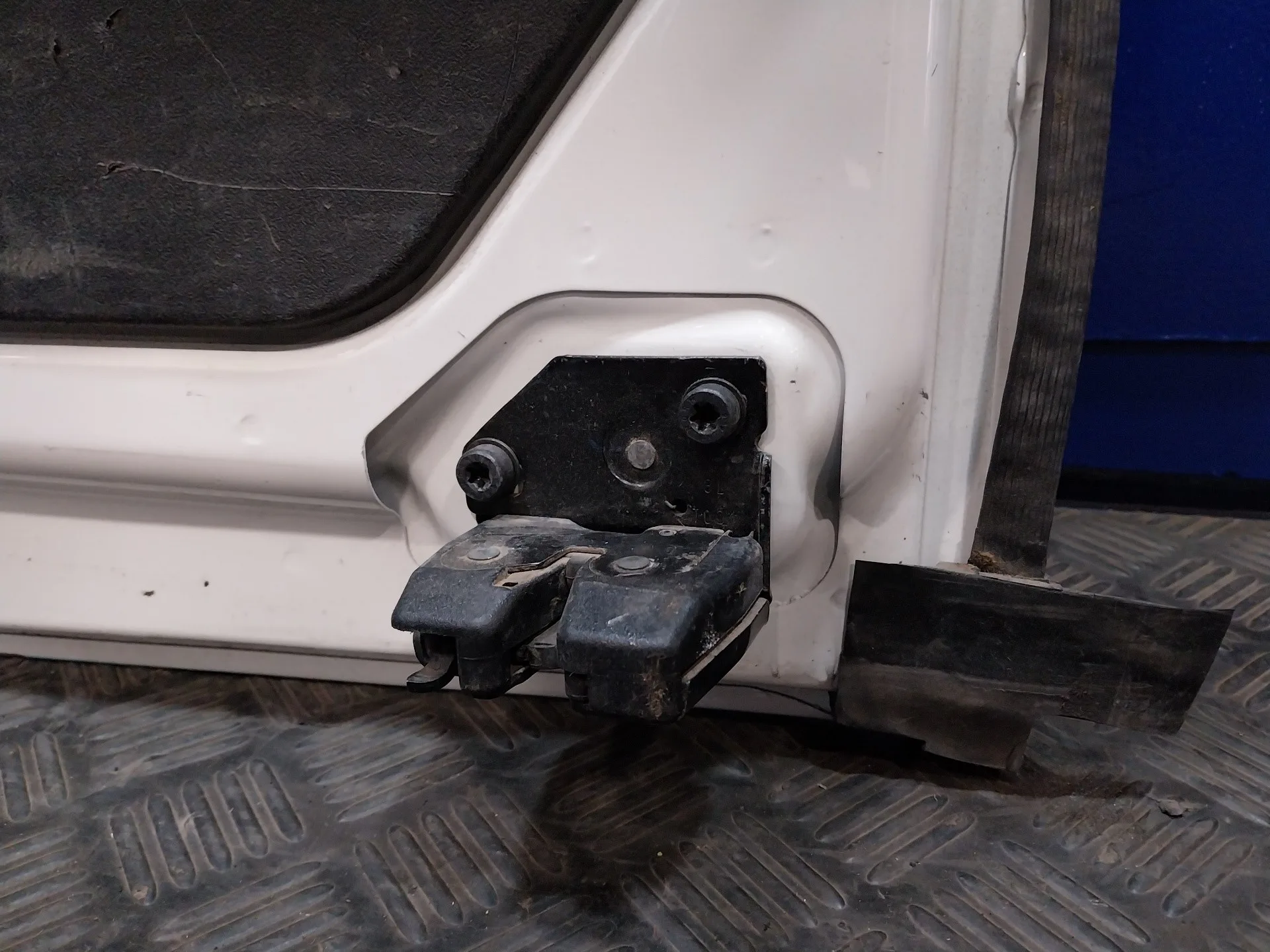 Puerta Trasera Derecha para Opel Combo D
