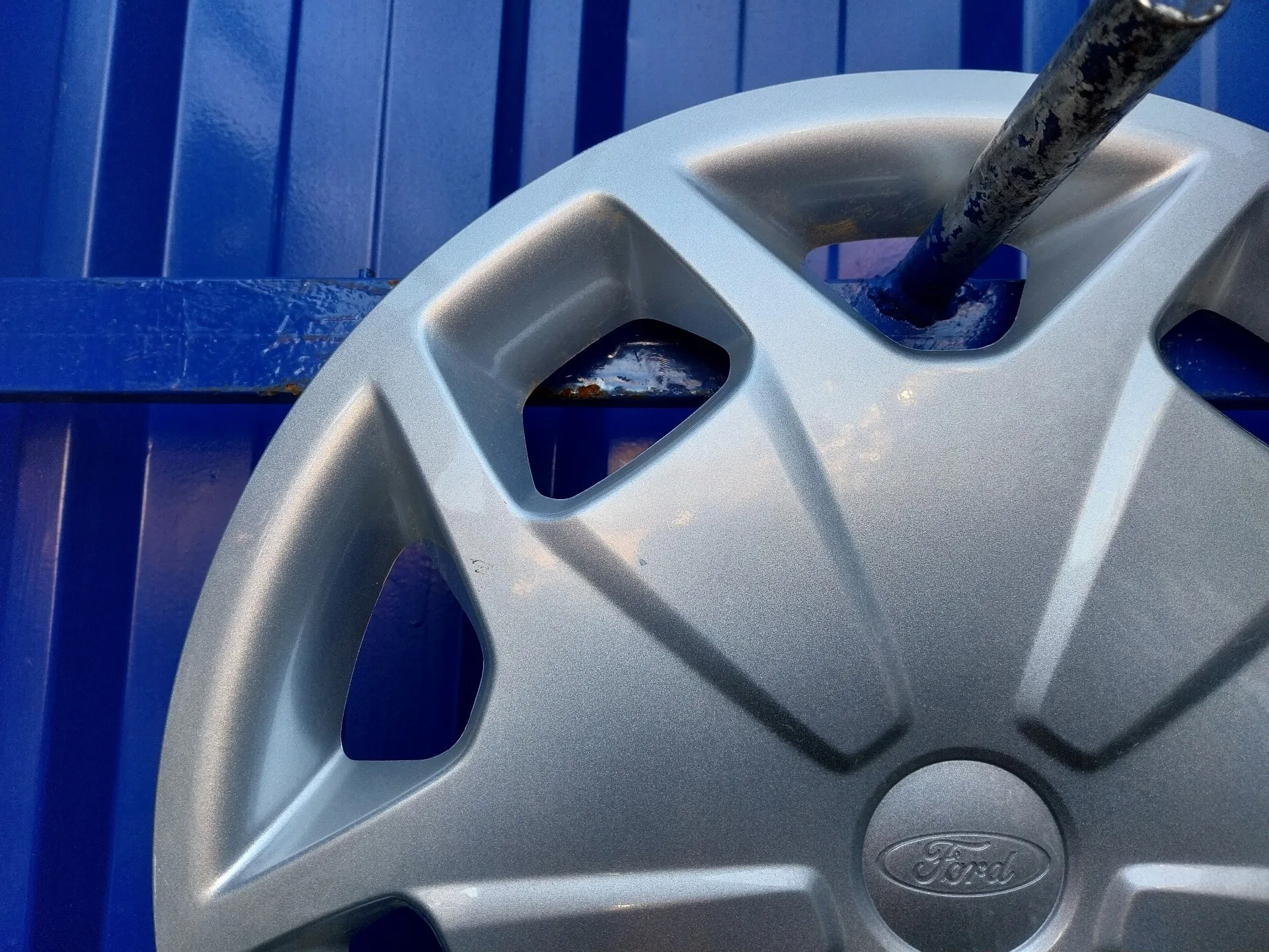 Tapacubos para Ford Transit Furgon (Tts)