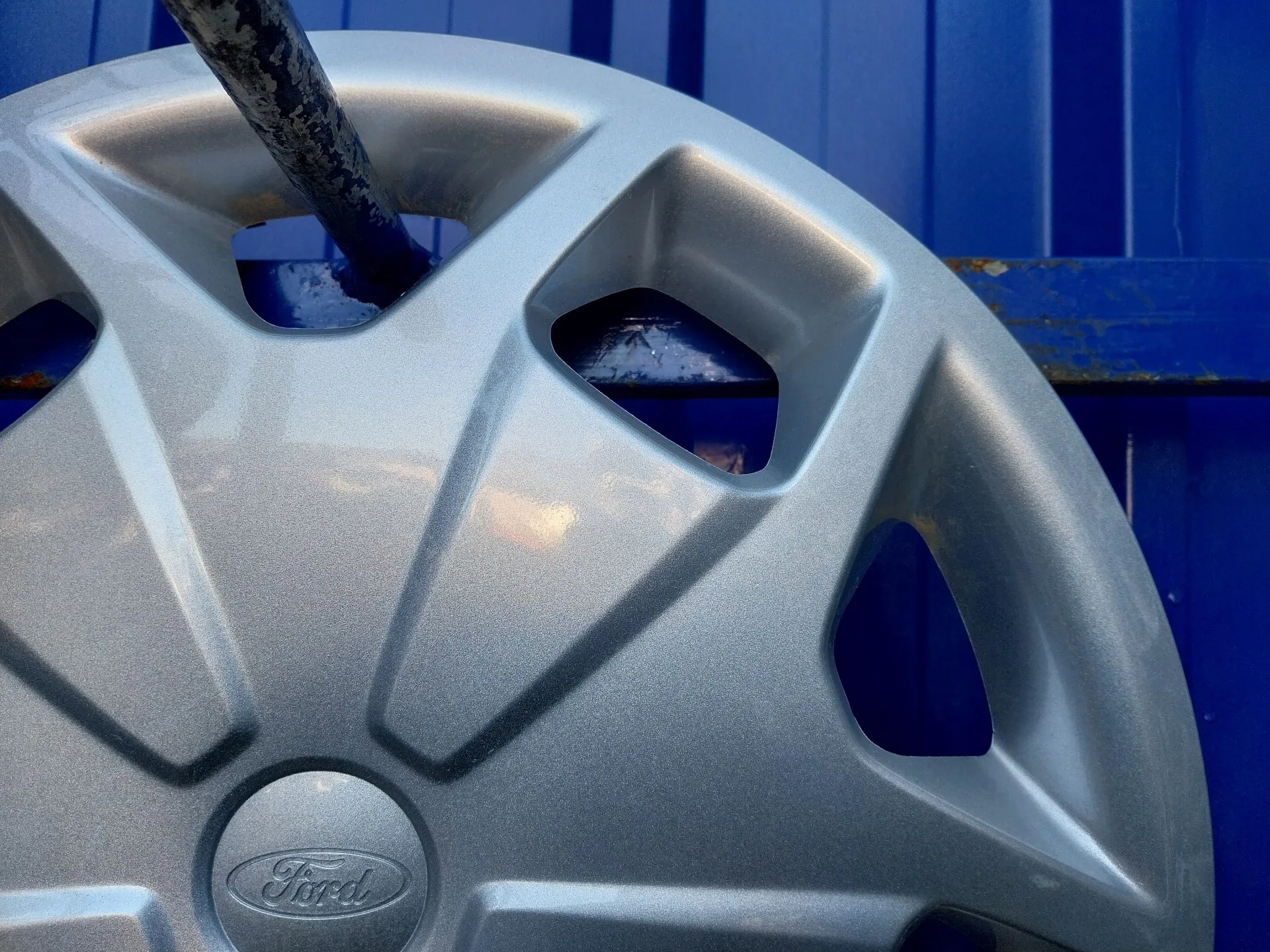 Tapacubos para Ford Transit Furgon (Tts)