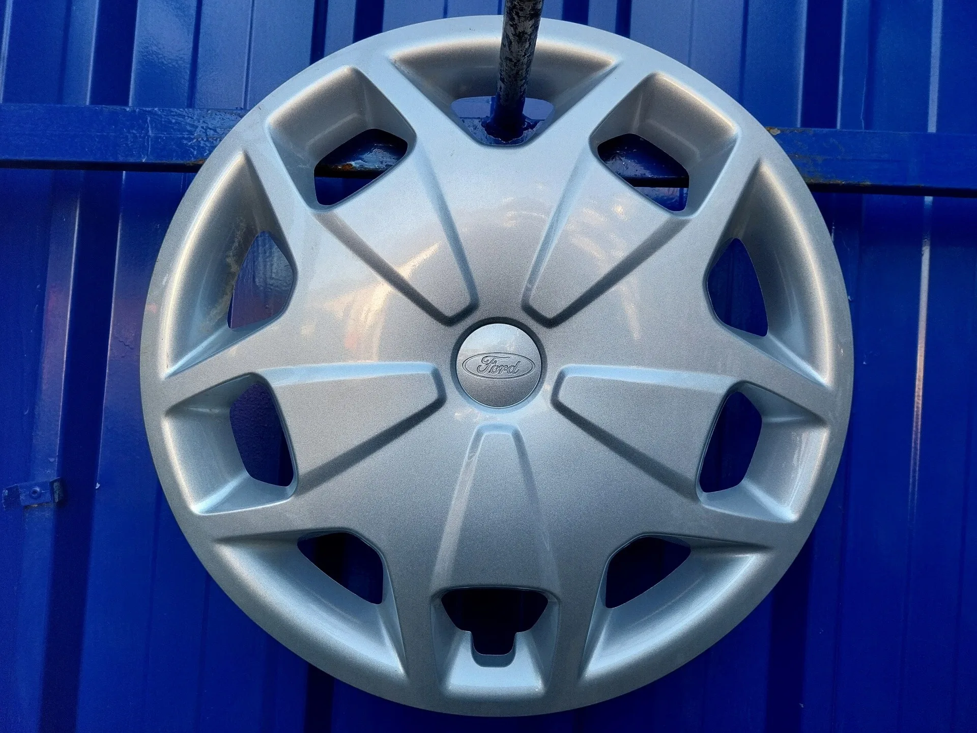 Tapacubos para Ford Transit Furgon (Tts)