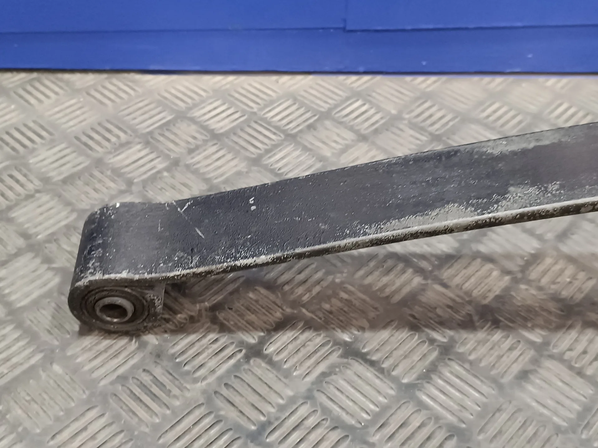 Ballesta Trasera para Nissan Cabstar