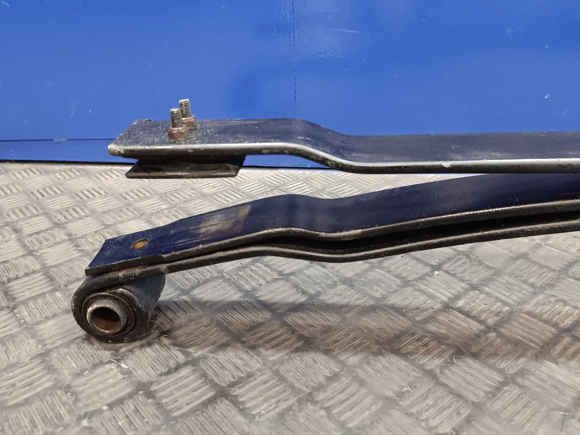 Ballesta Trasera para Nissan Cabstar