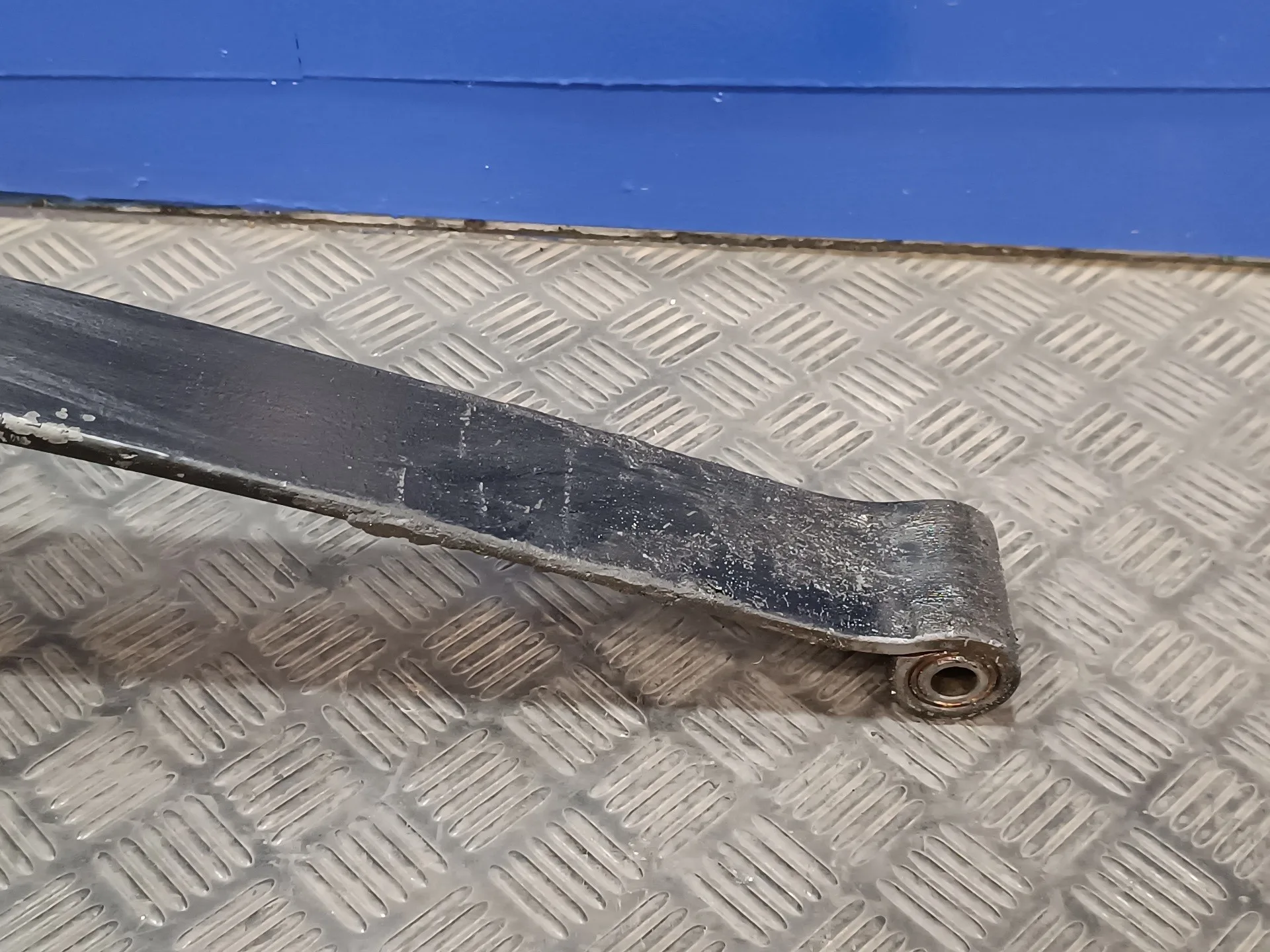 Ballesta Trasera para Nissan Cabstar