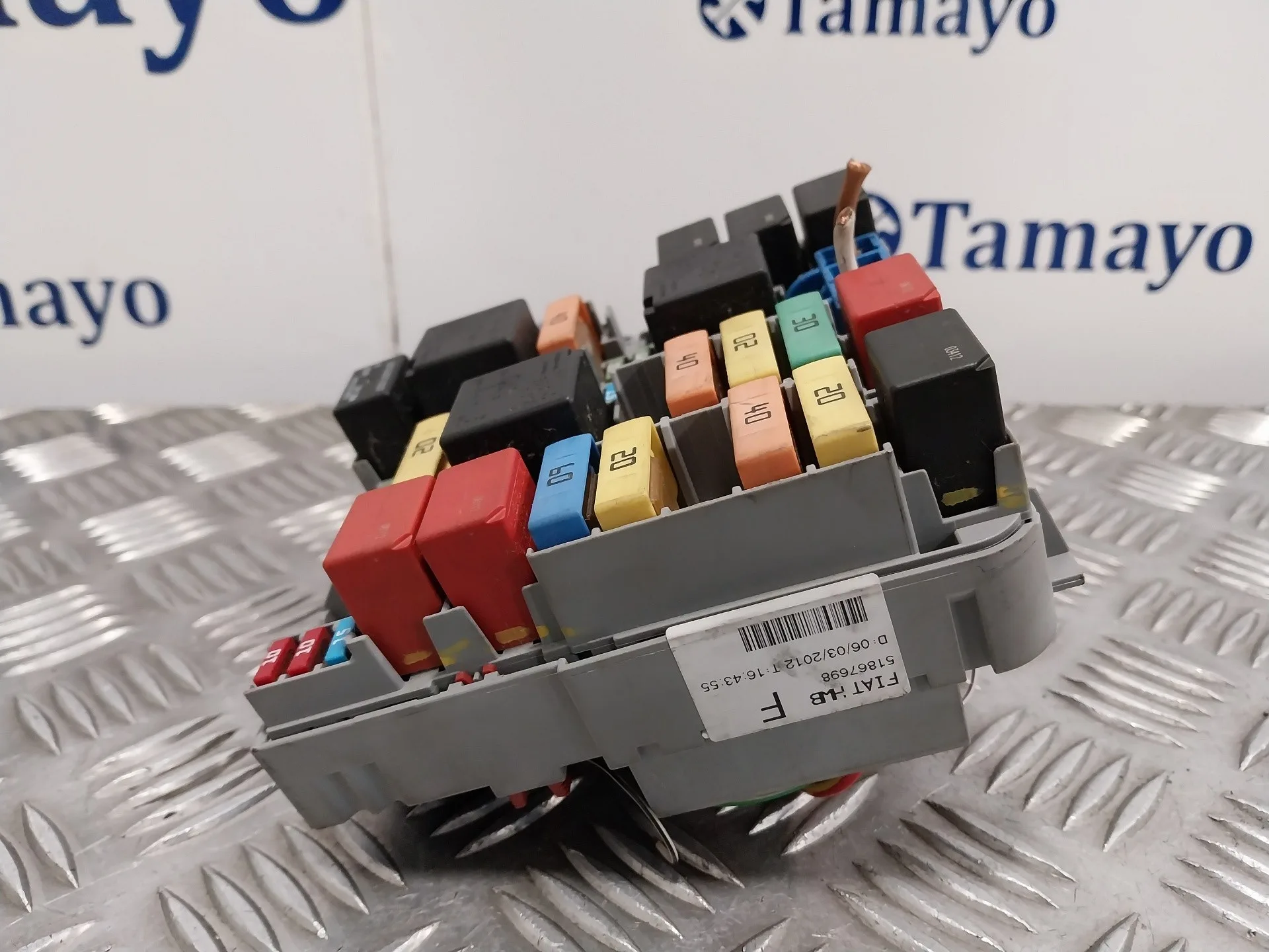 Caja Reles / Fusibles para Fiat Doblo