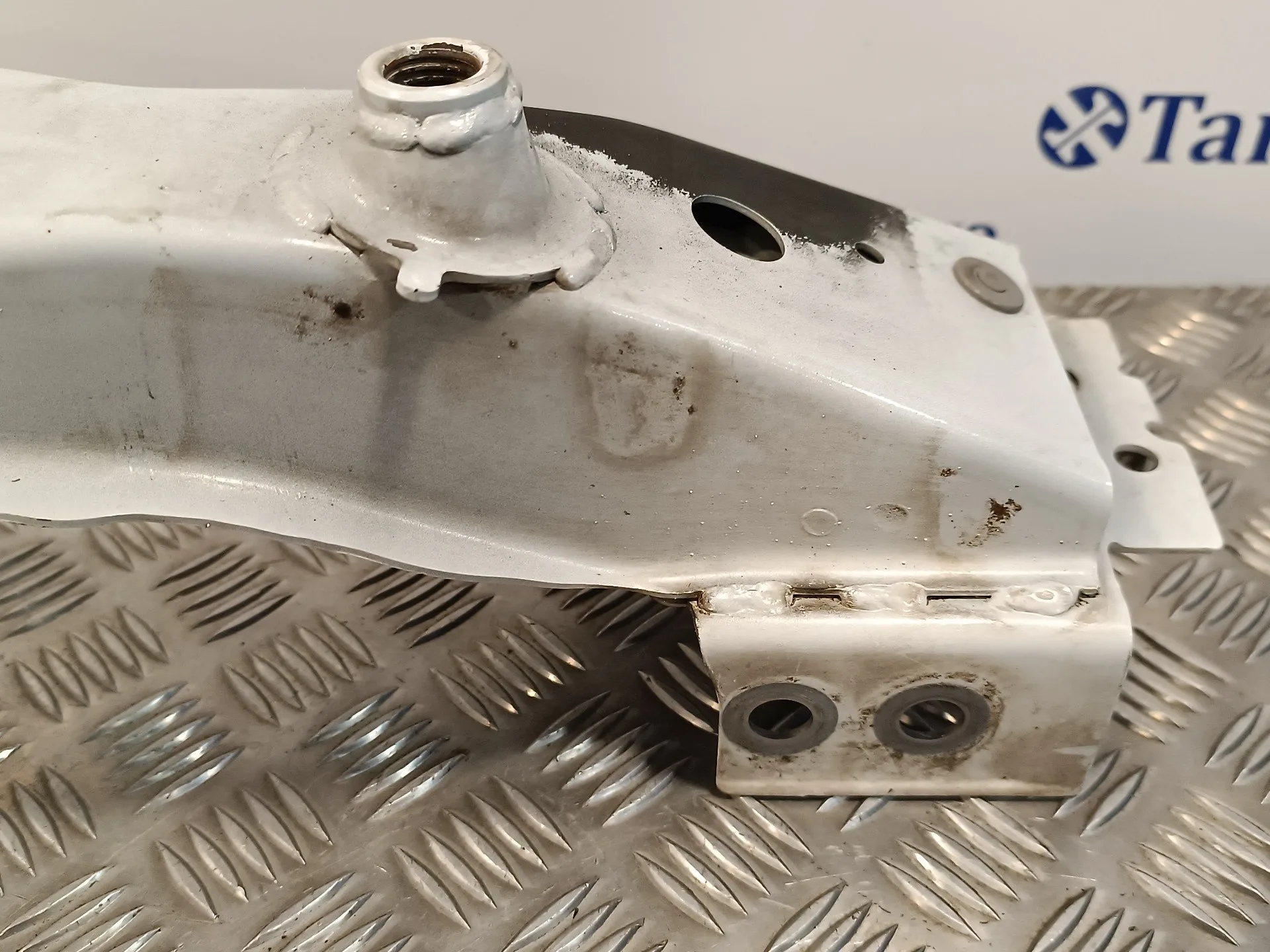 Refuerzo Paragolpes Delantero para Mazda Cx-7 (Er)