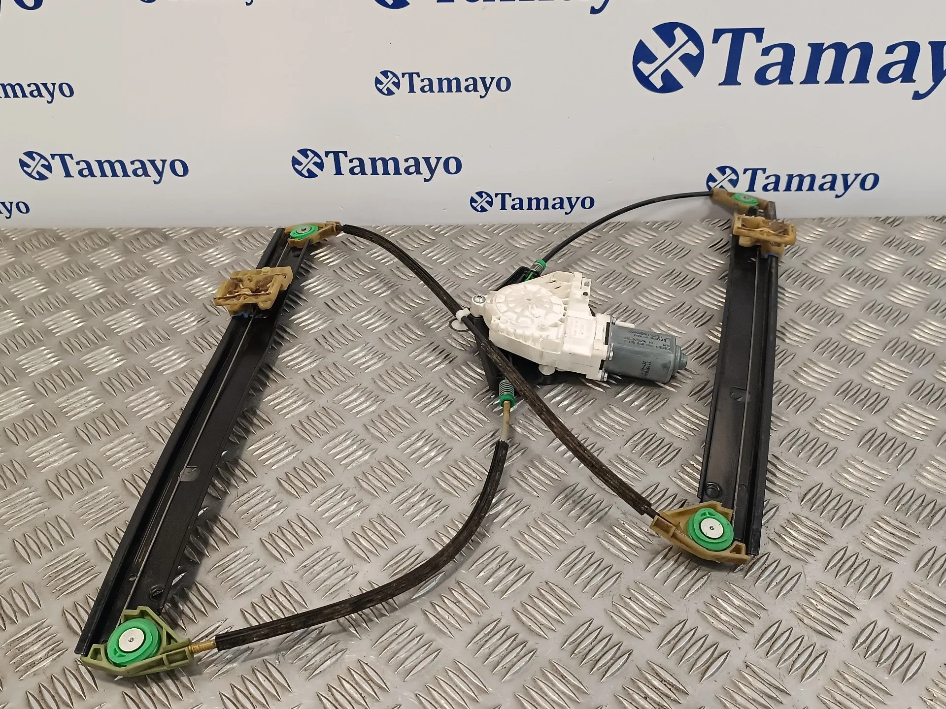 Elevalunas Delantero Izquierdo para Audi A4 Ber. (B8)