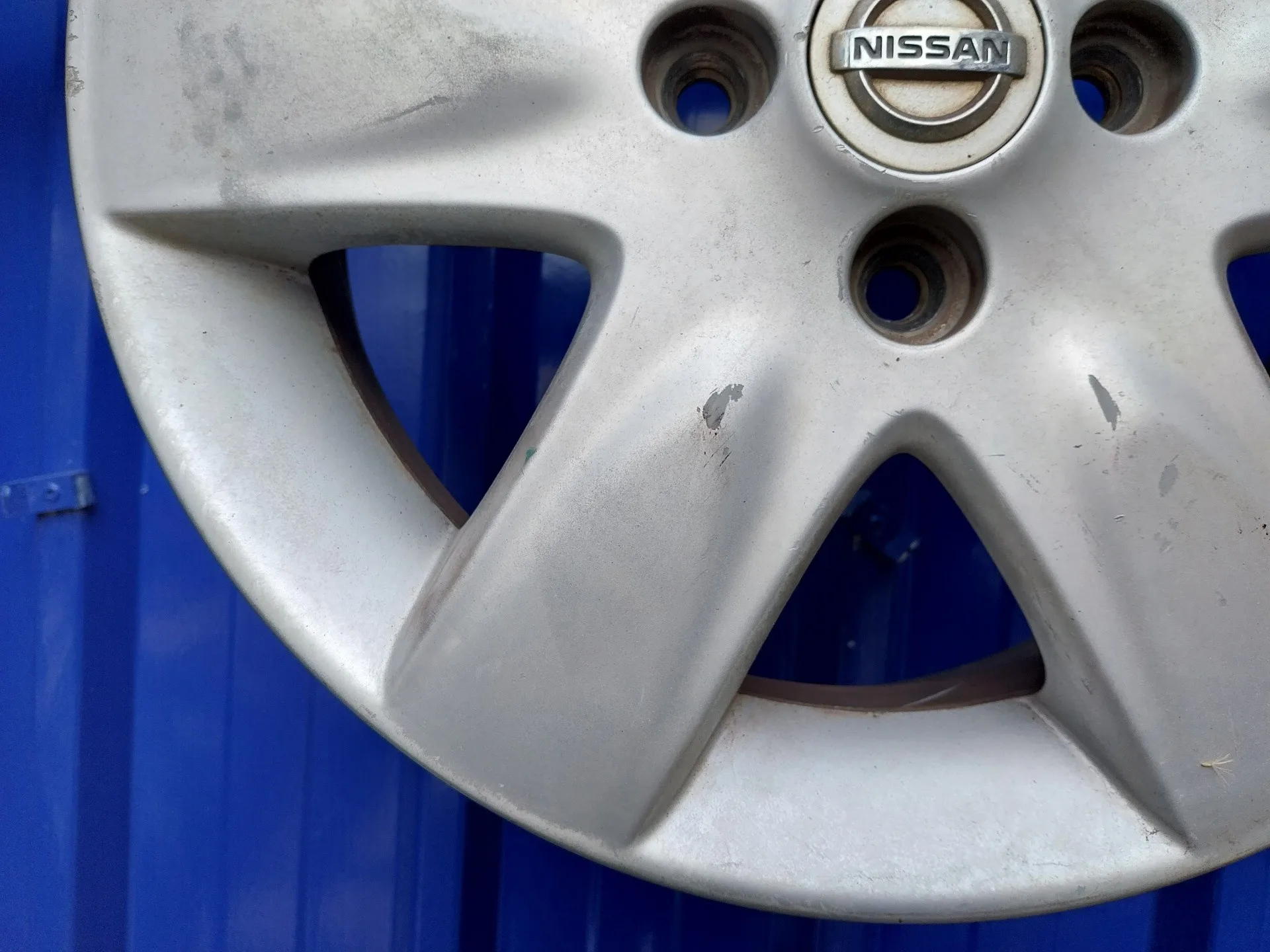 Llanta para Nissan Micra (K12E)