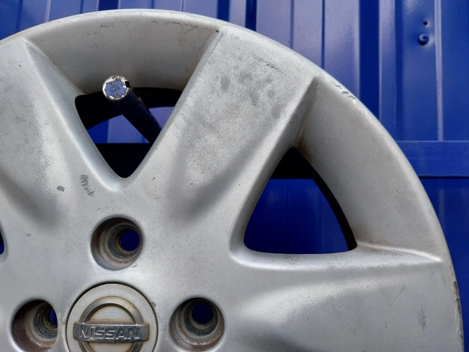 Llanta para Nissan Micra (K12E)