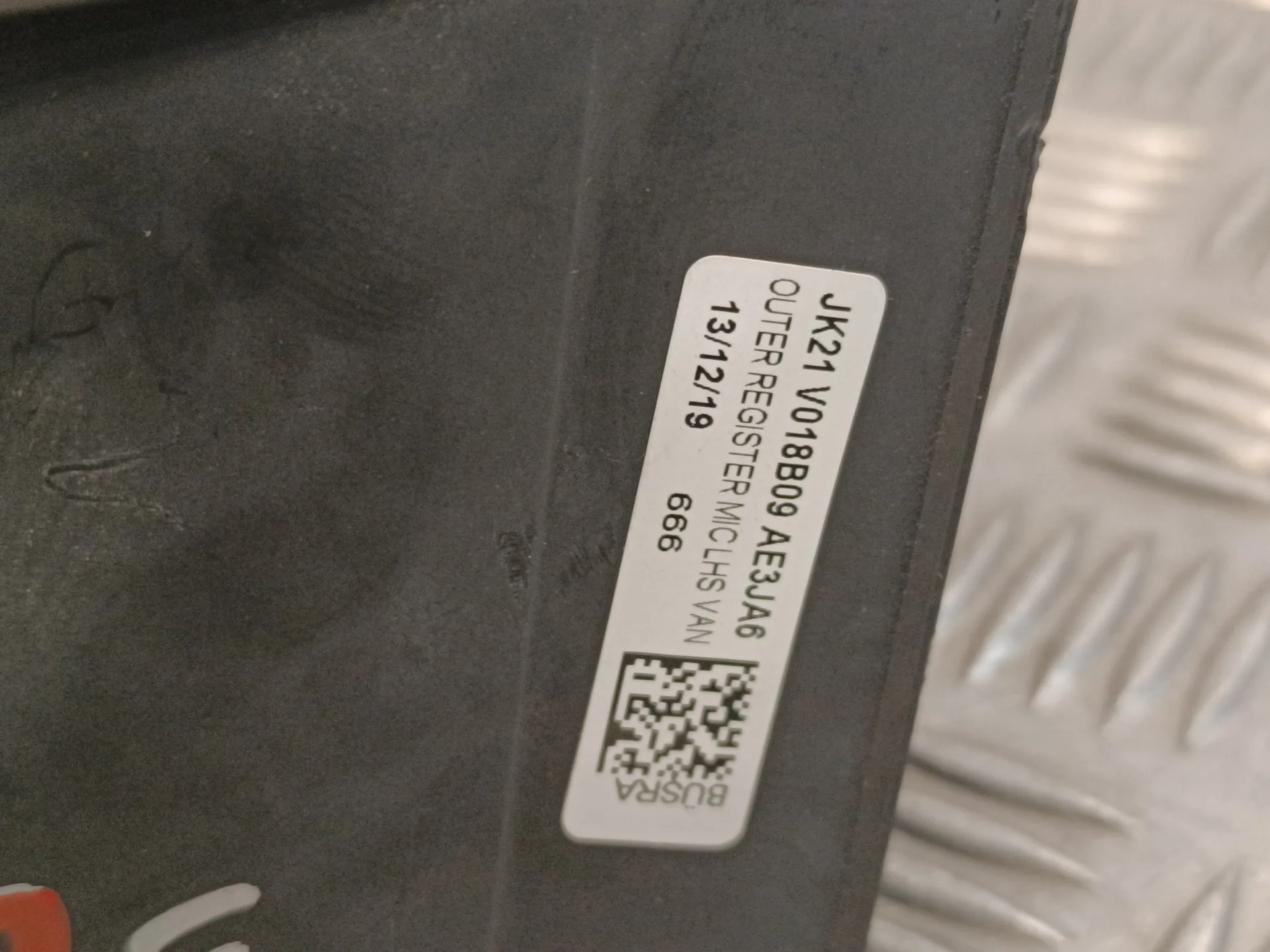 Rejilla Aireadora para Ford Transit Furgon (Tts)