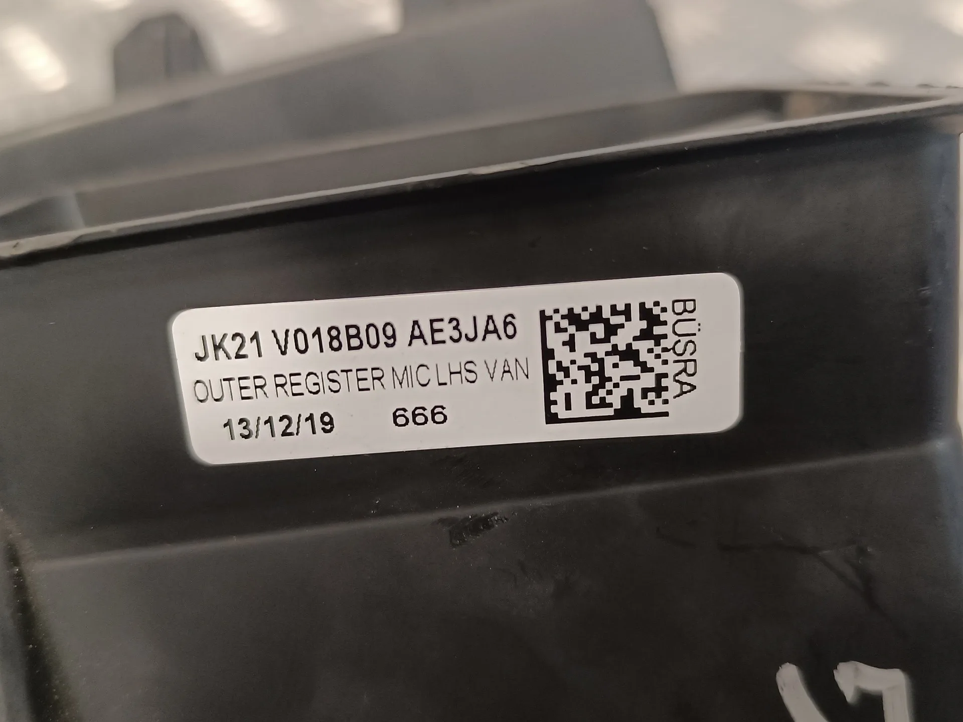 Rejilla Aireadora para Ford Transit Furgon (Tts)