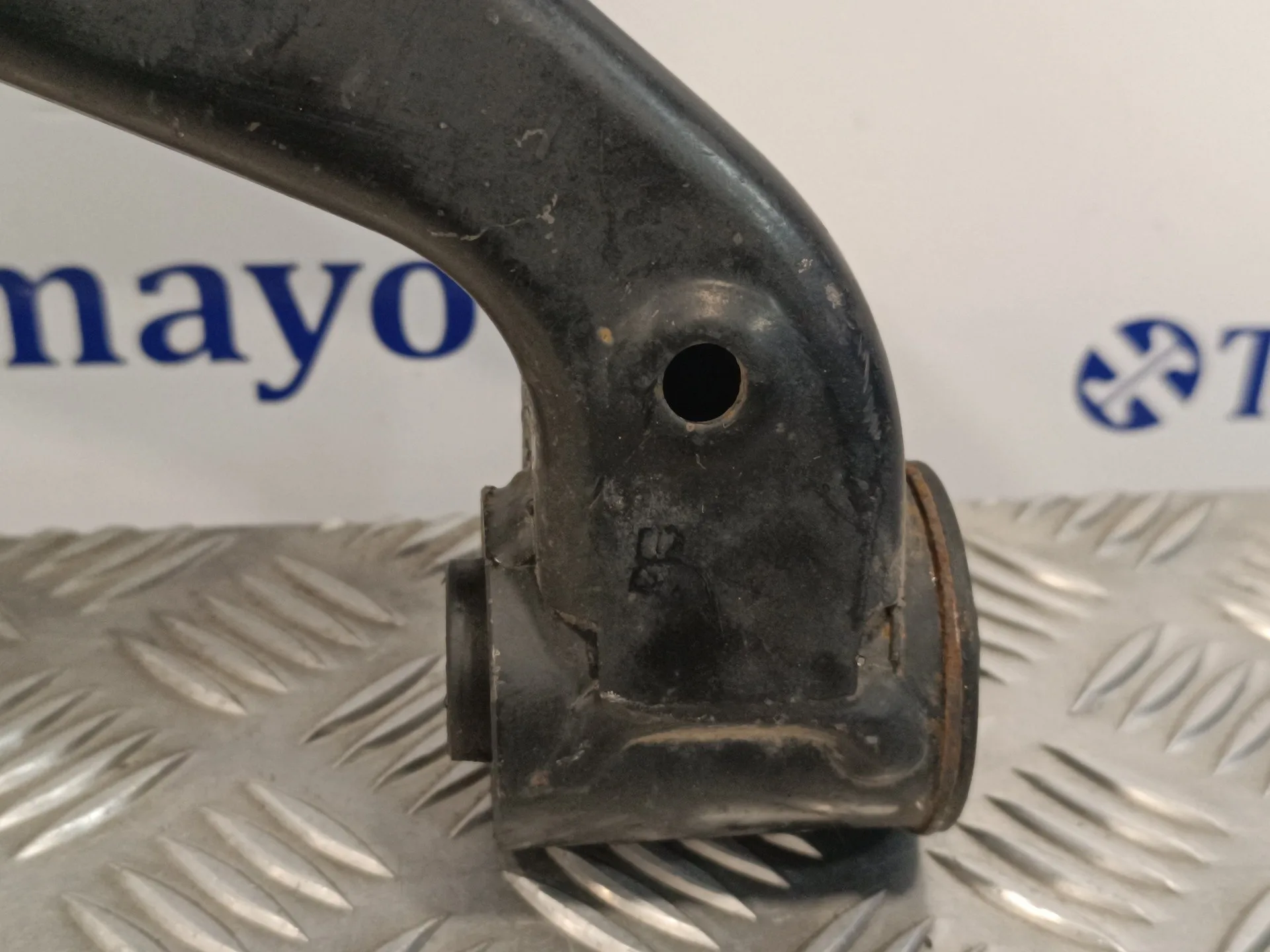 Brazo Suspension Inferior Delantero Derecho para Nissan Pathfinder (R51)