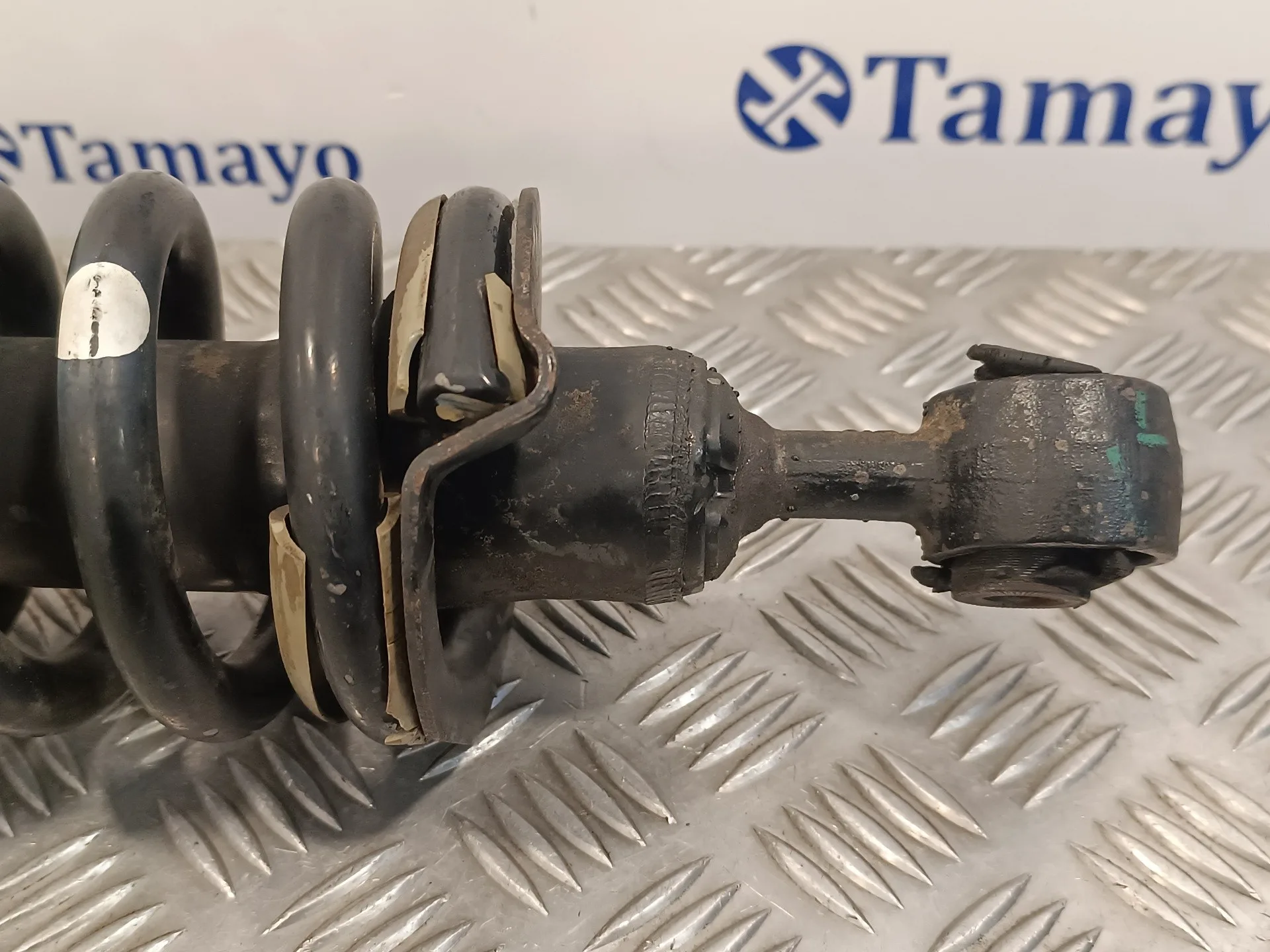 Amortiguador Delantero Derecho para Nissan Pathfinder (R51)
