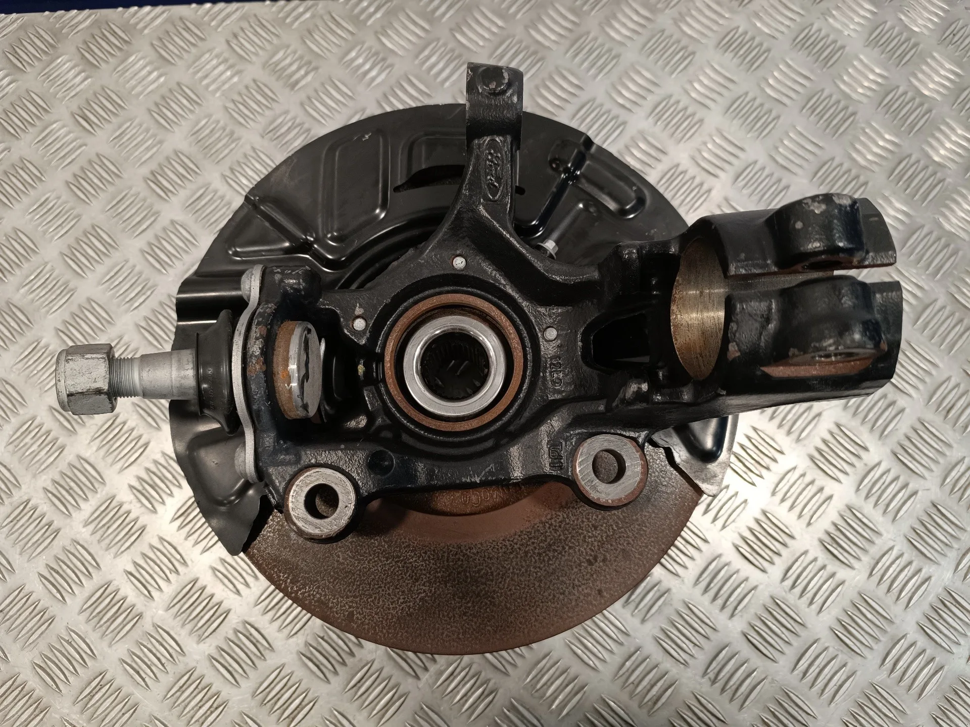 Mangueta Delantera Izquierda para Ford Transit Furgon (Tts)
