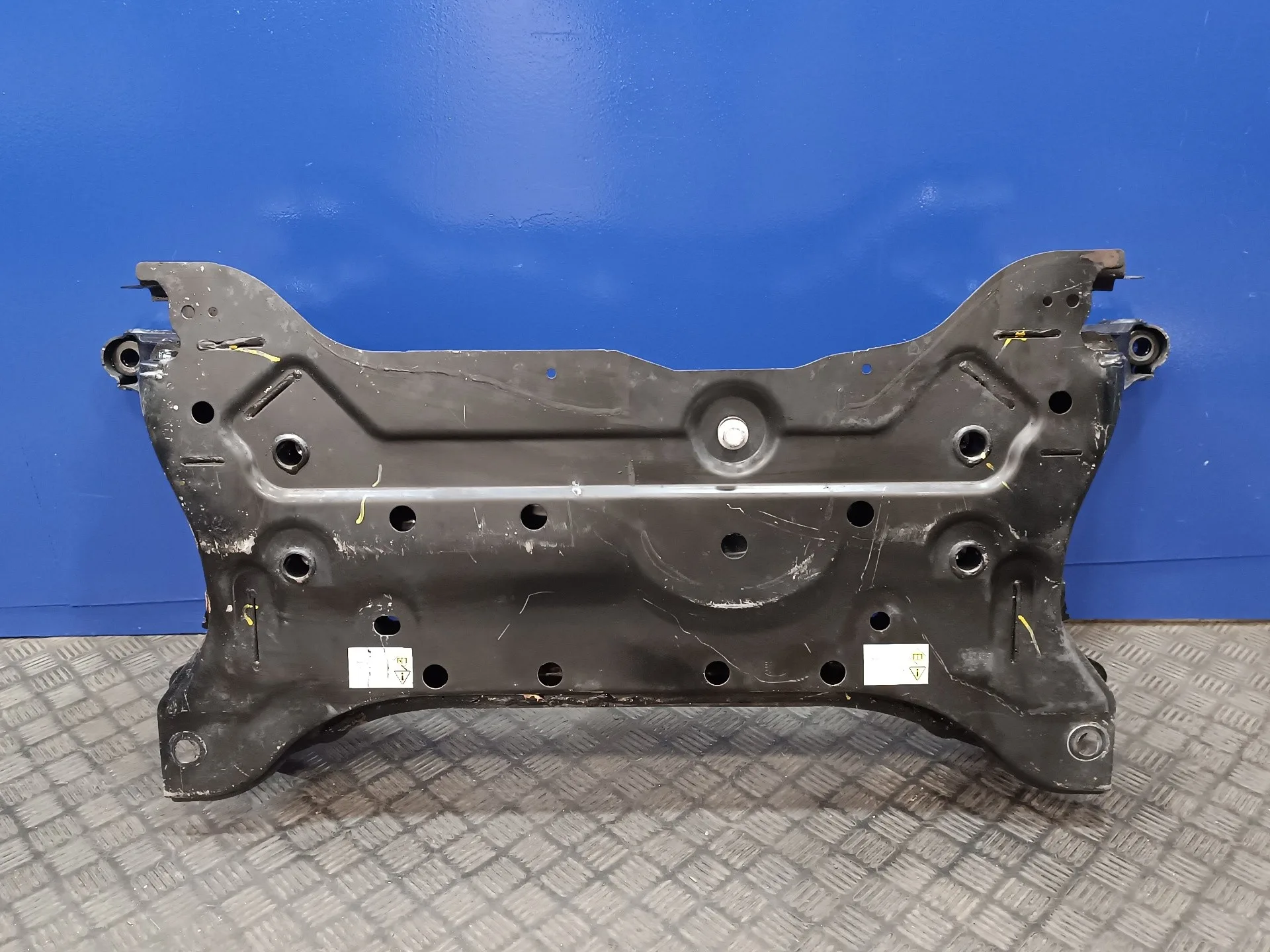 Puente Delantero para Ford Transit Furgon (Tts)