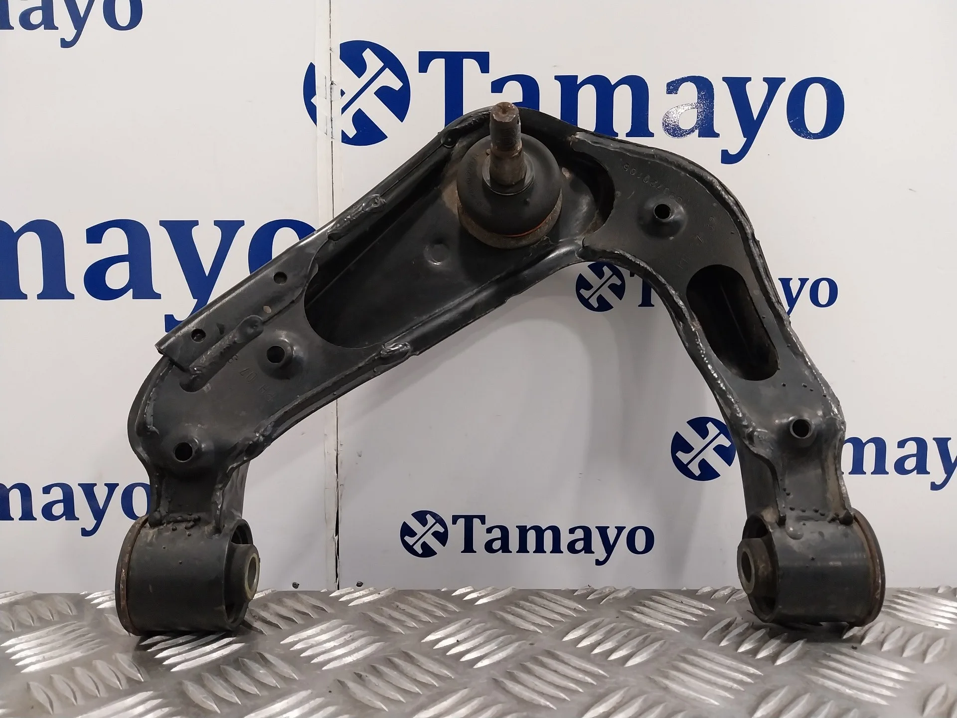 Brazo Suspension Superior Delantero Derecho para Nissan Pathfinder (R51)
