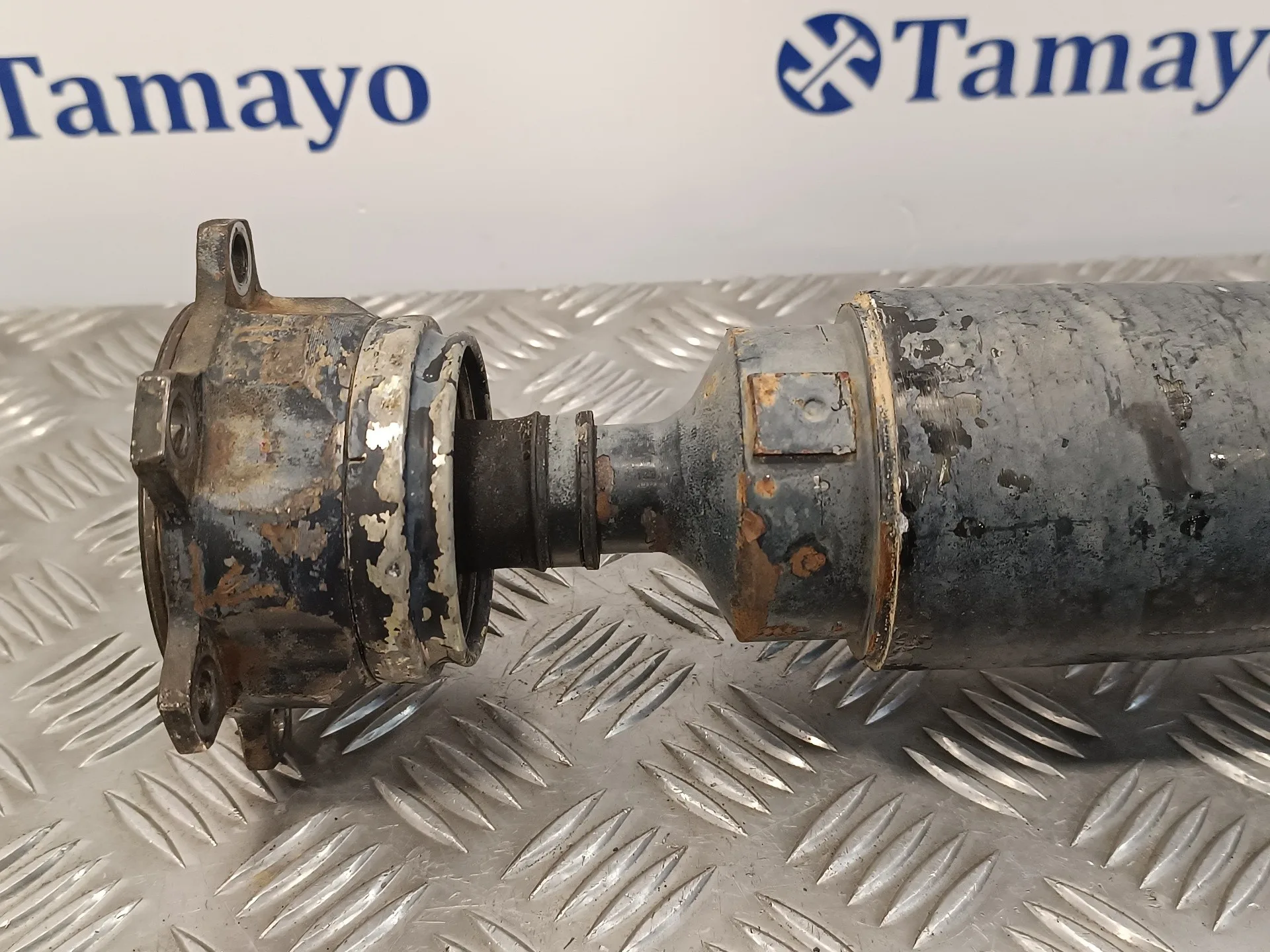 Transmision Central para Mitsubishi Montero (V60/V70)
