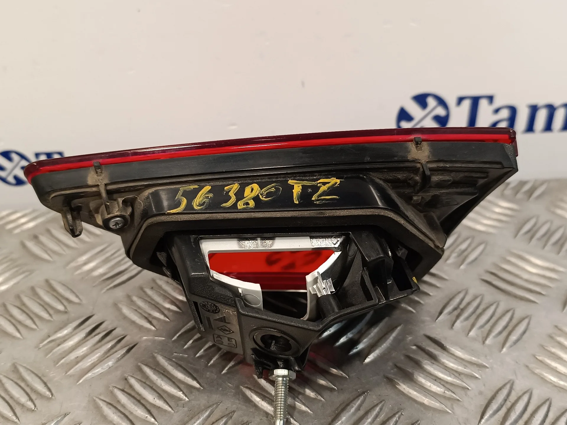 Piloto Trasero Izquierdo Porton para Renault Clio Iv