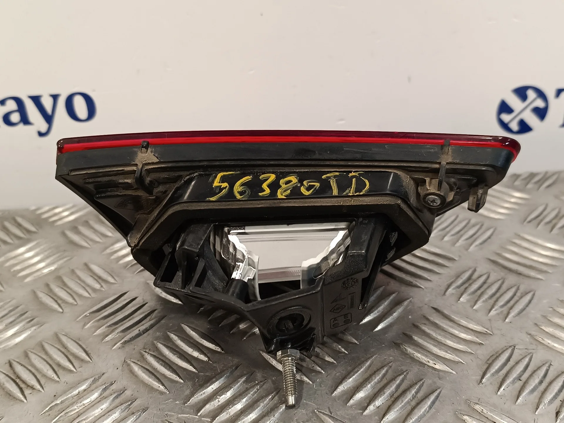 Piloto Trasero Derecho Porton para Renault Clio Iv
