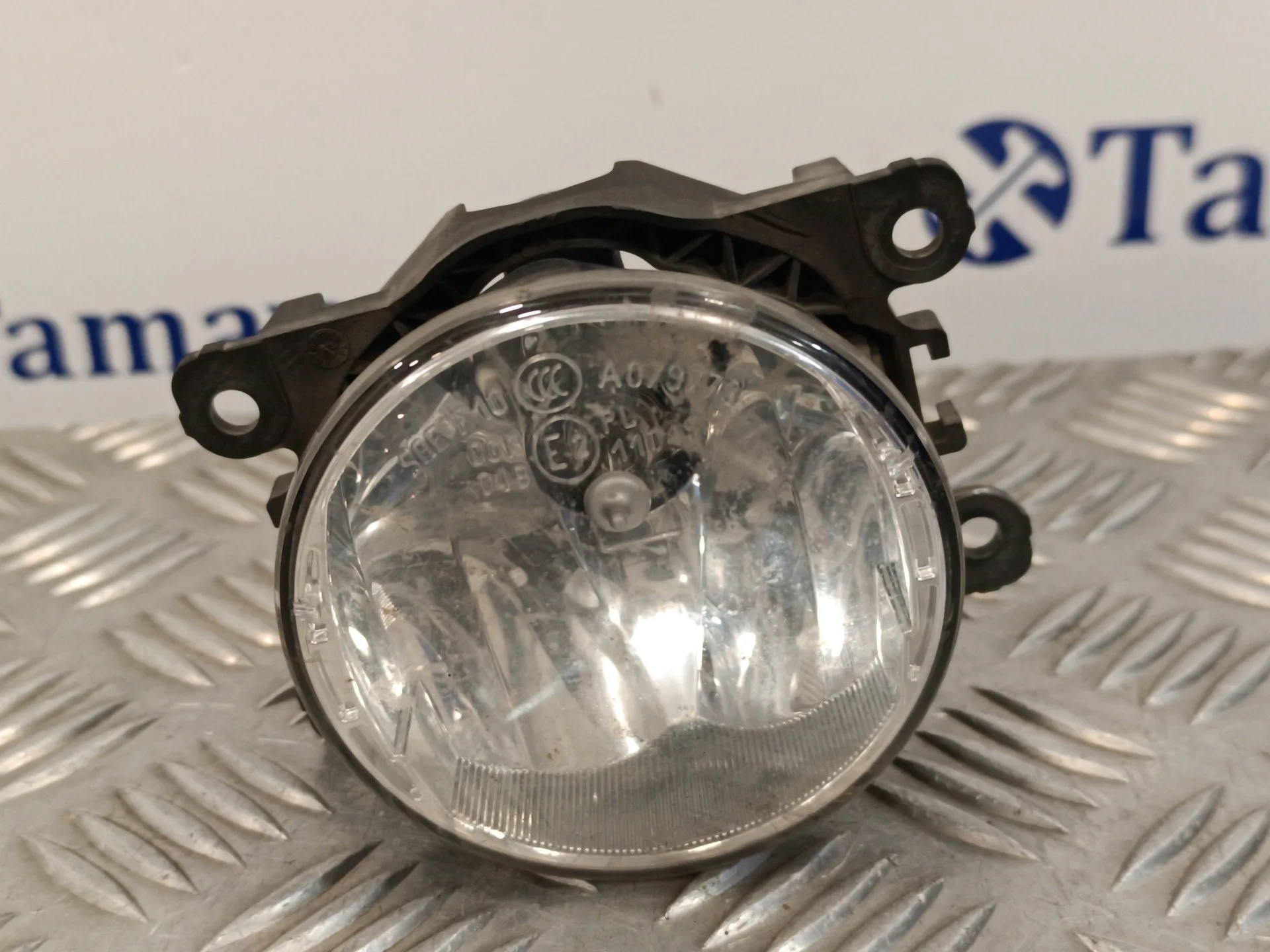 Faro Antiniebla Izquierdo para Renault Clio Iv