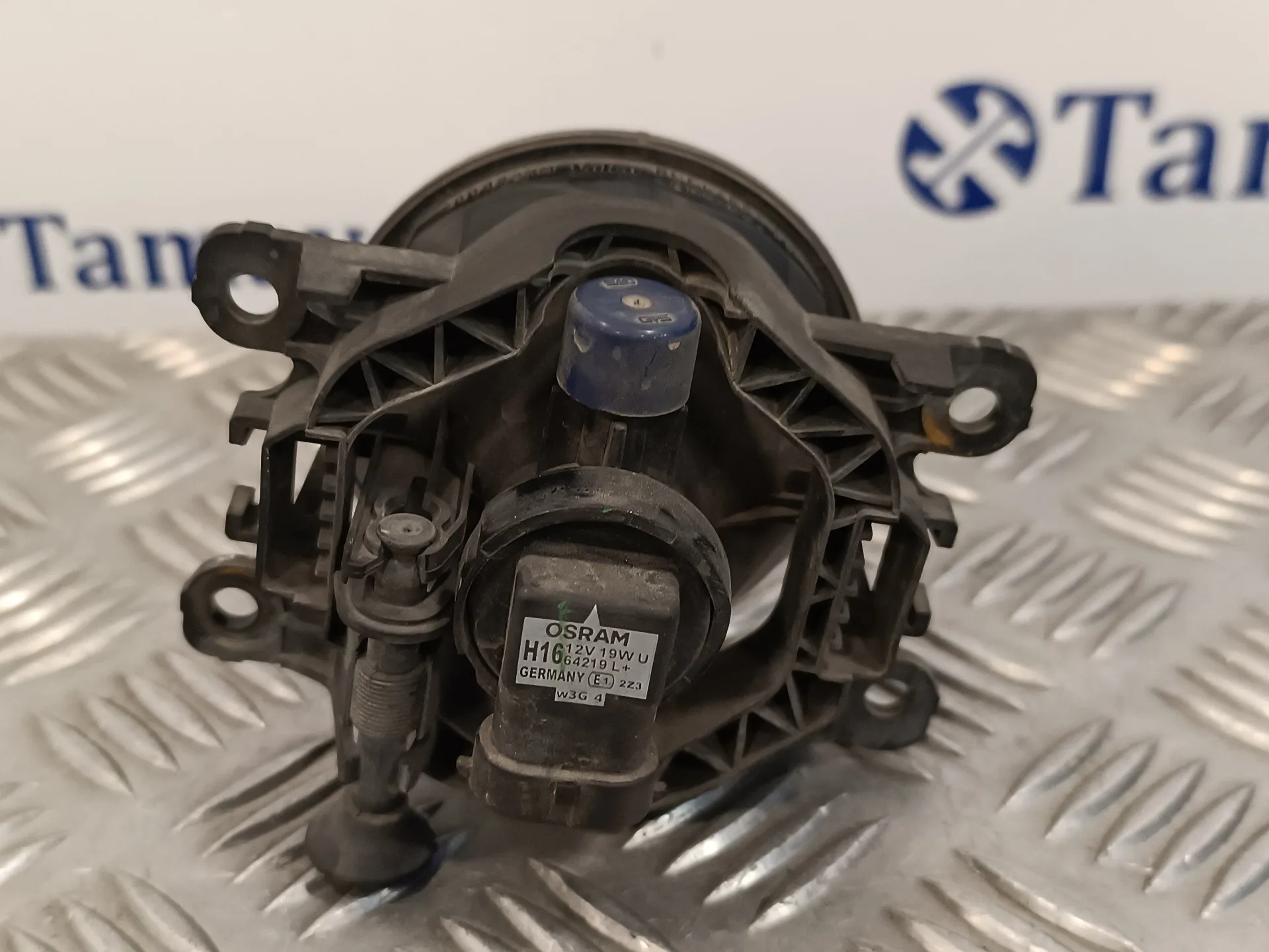Faro Antiniebla Izquierdo para Renault Clio Iv