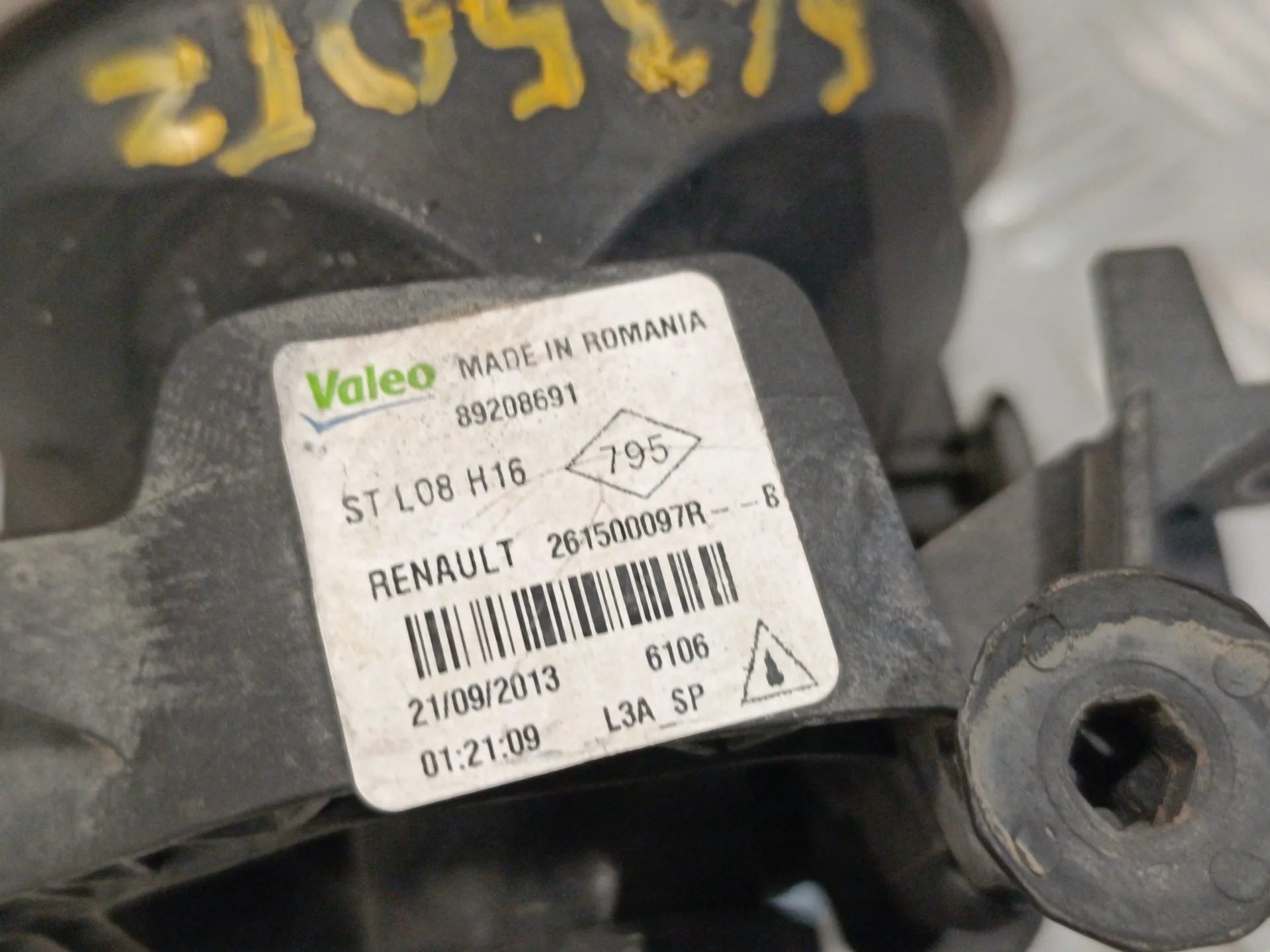 Faro Antiniebla Izquierdo para Renault Clio Iv
