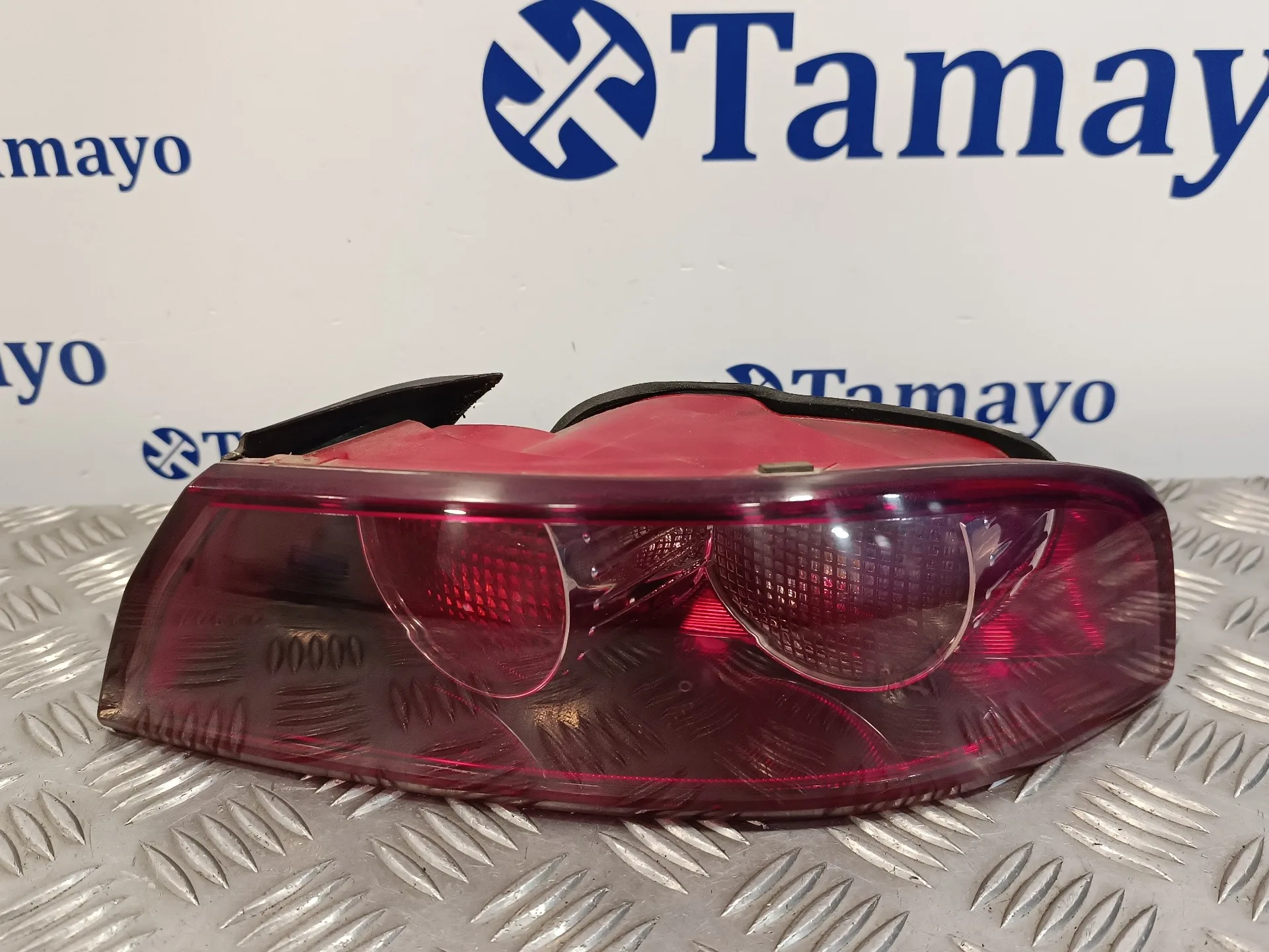 Piloto Trasero Derecho para Alfa Romeo 159 (140)