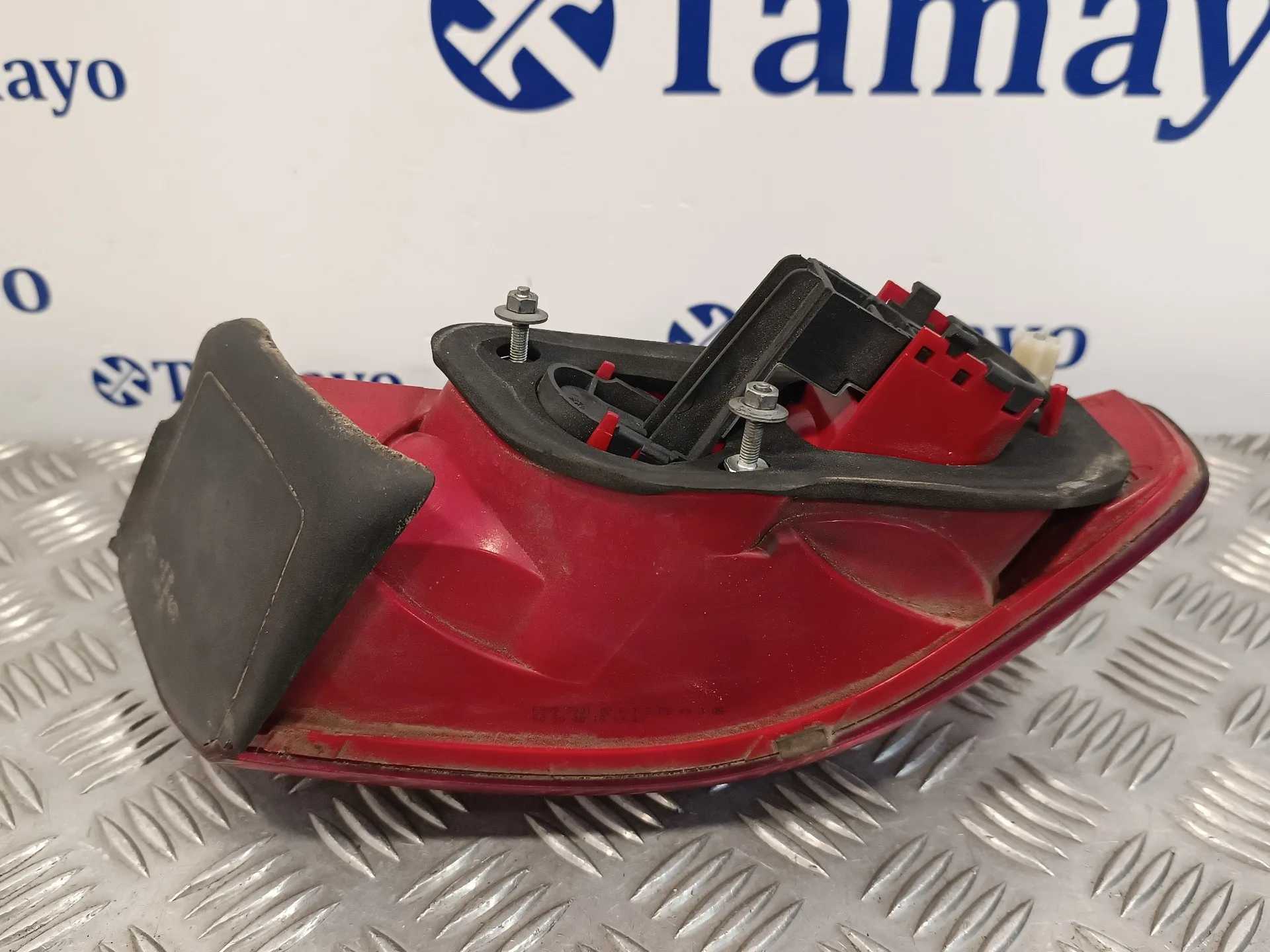 Piloto Trasero Derecho para Alfa Romeo 159 (140)