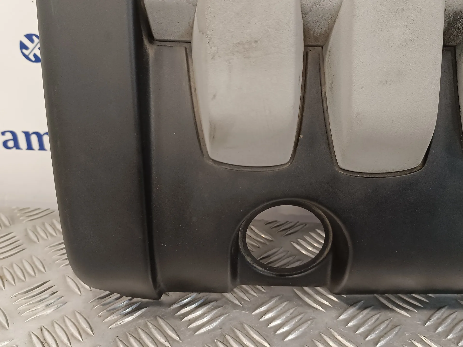 Tapa Motor para Volkswagen Passat Berlina (3C2)