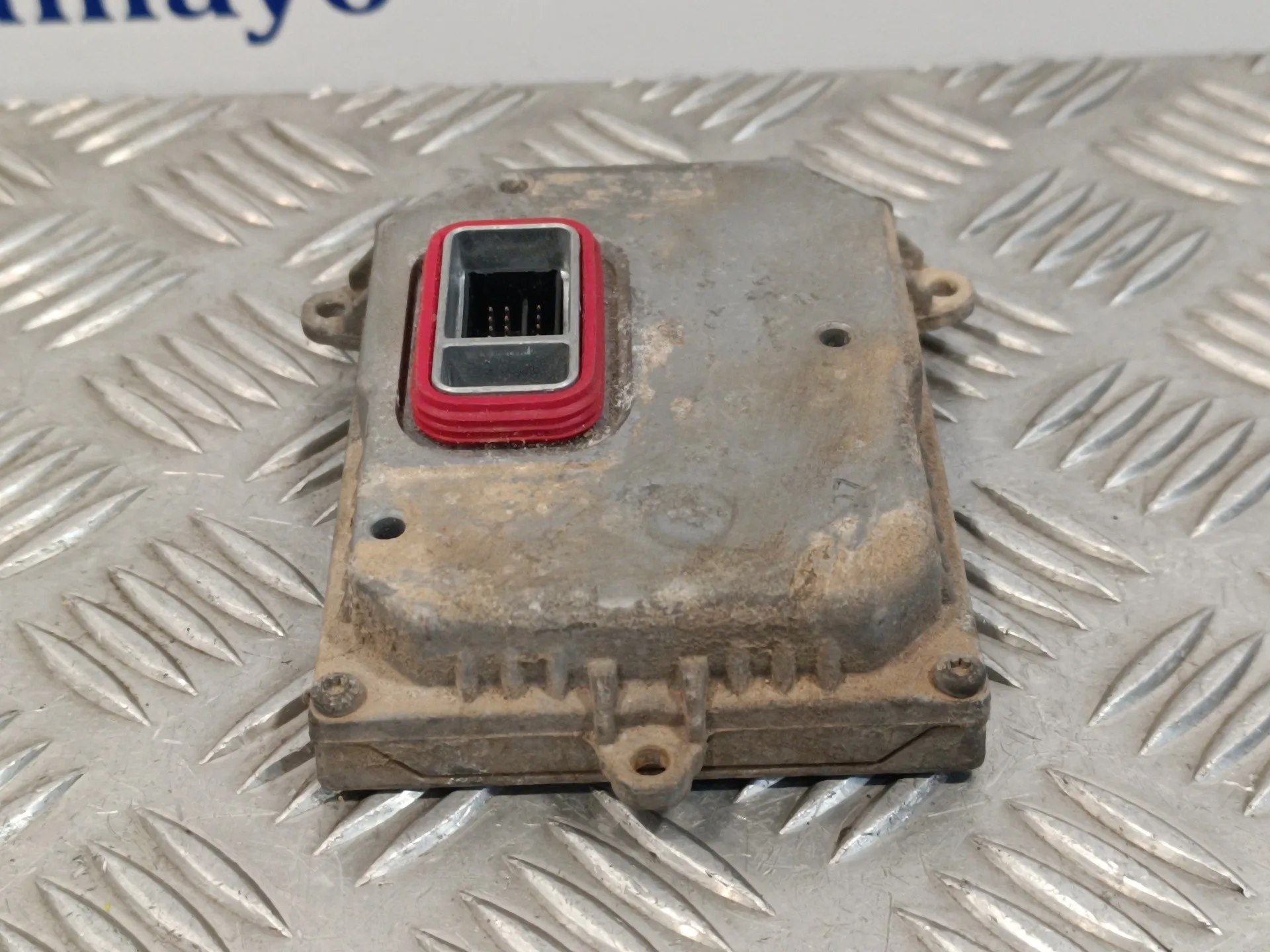 Centralita Faros Xenon para Alfa Romeo 159 (140)