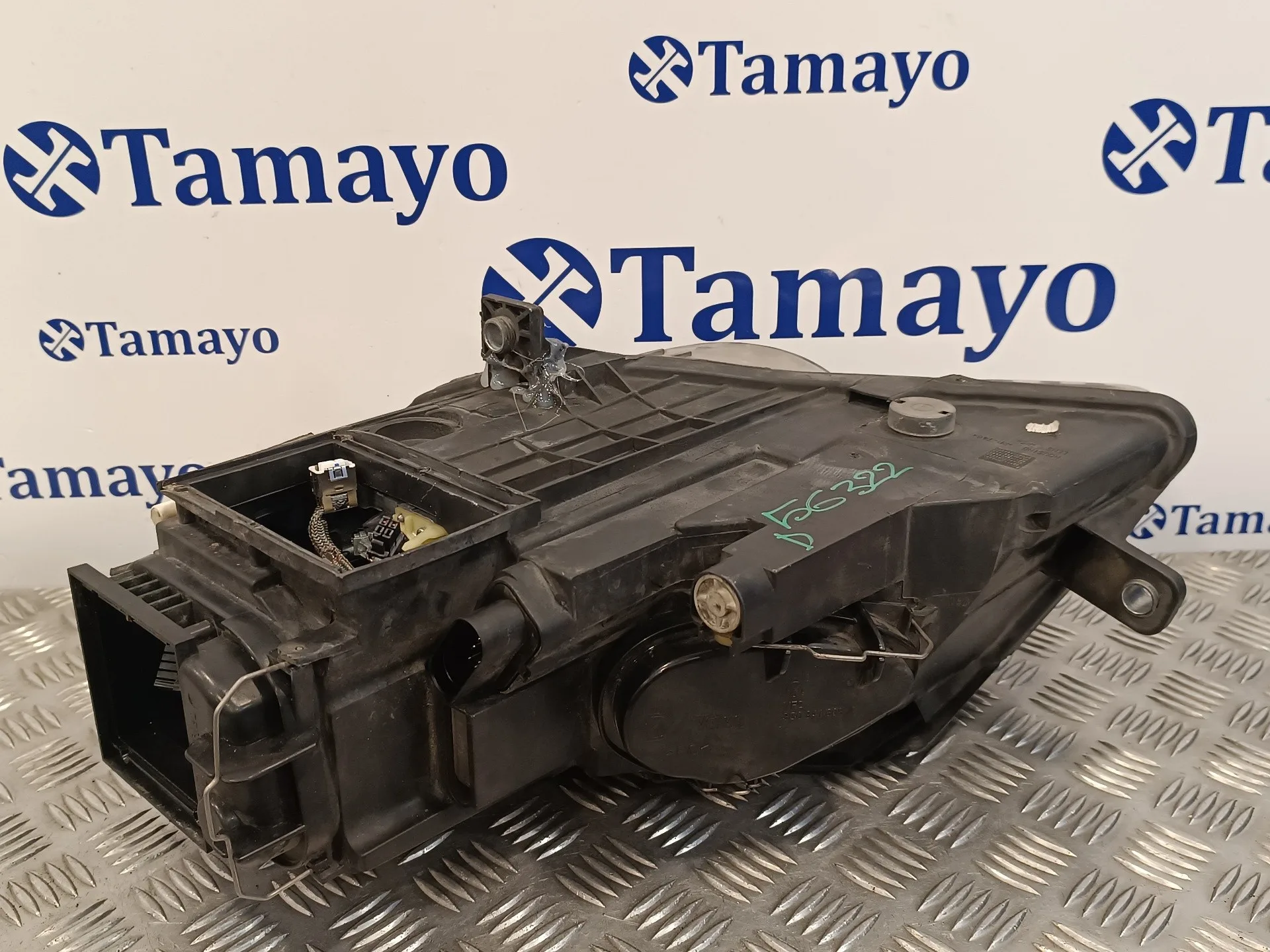 Faro Derecho para Volkswagen Passat Berlina (3C2)