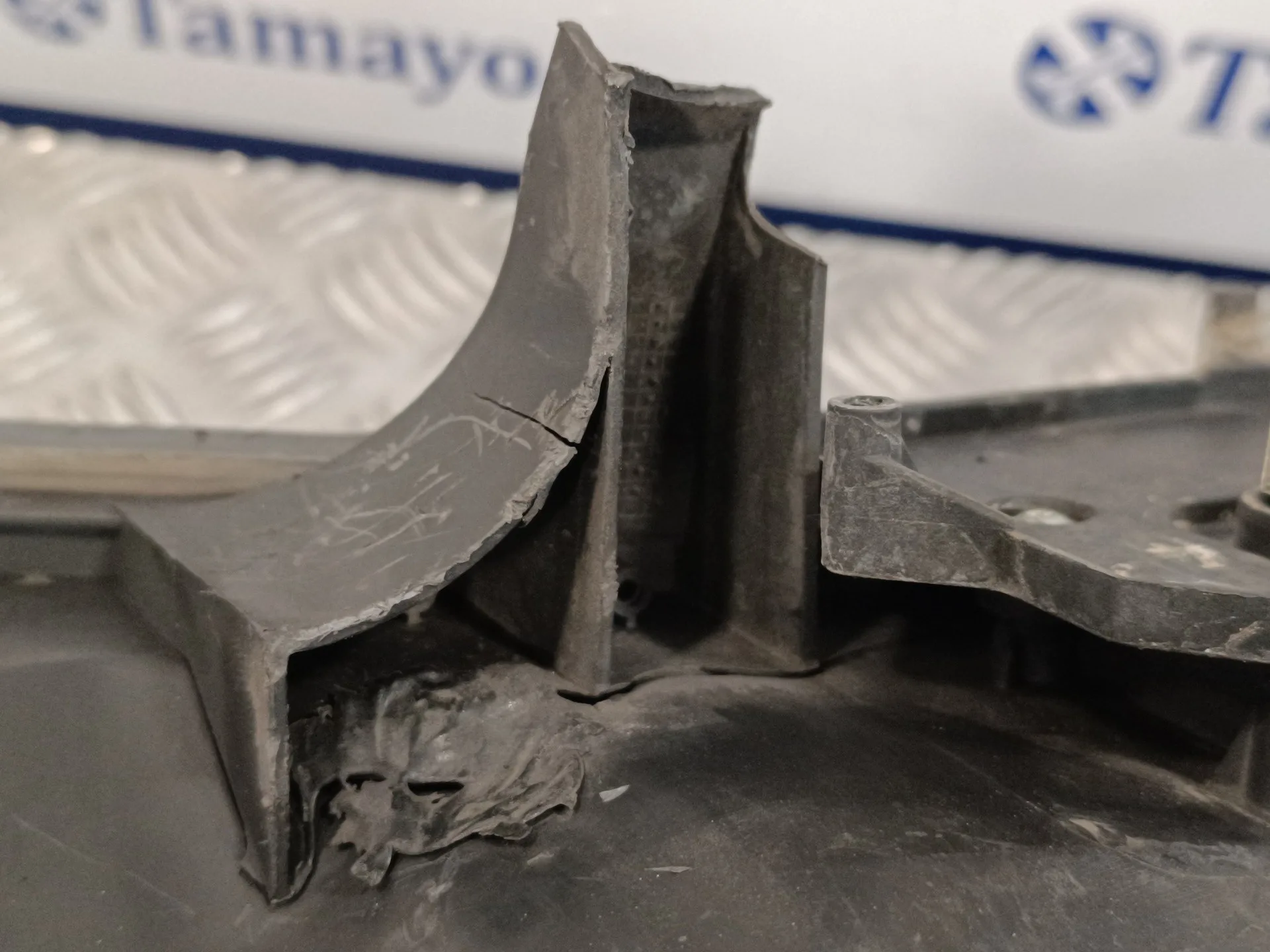 Faro Izquierdo para Alfa Romeo 159 (140)