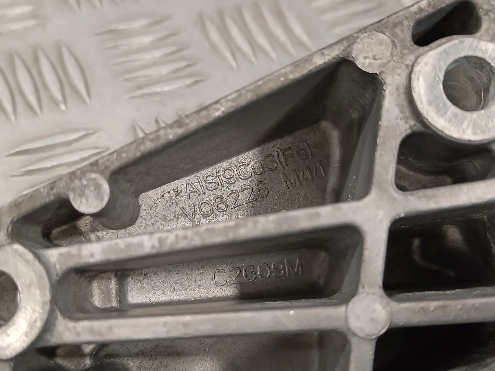 Soporte Motor para Opel Astra J Lim.