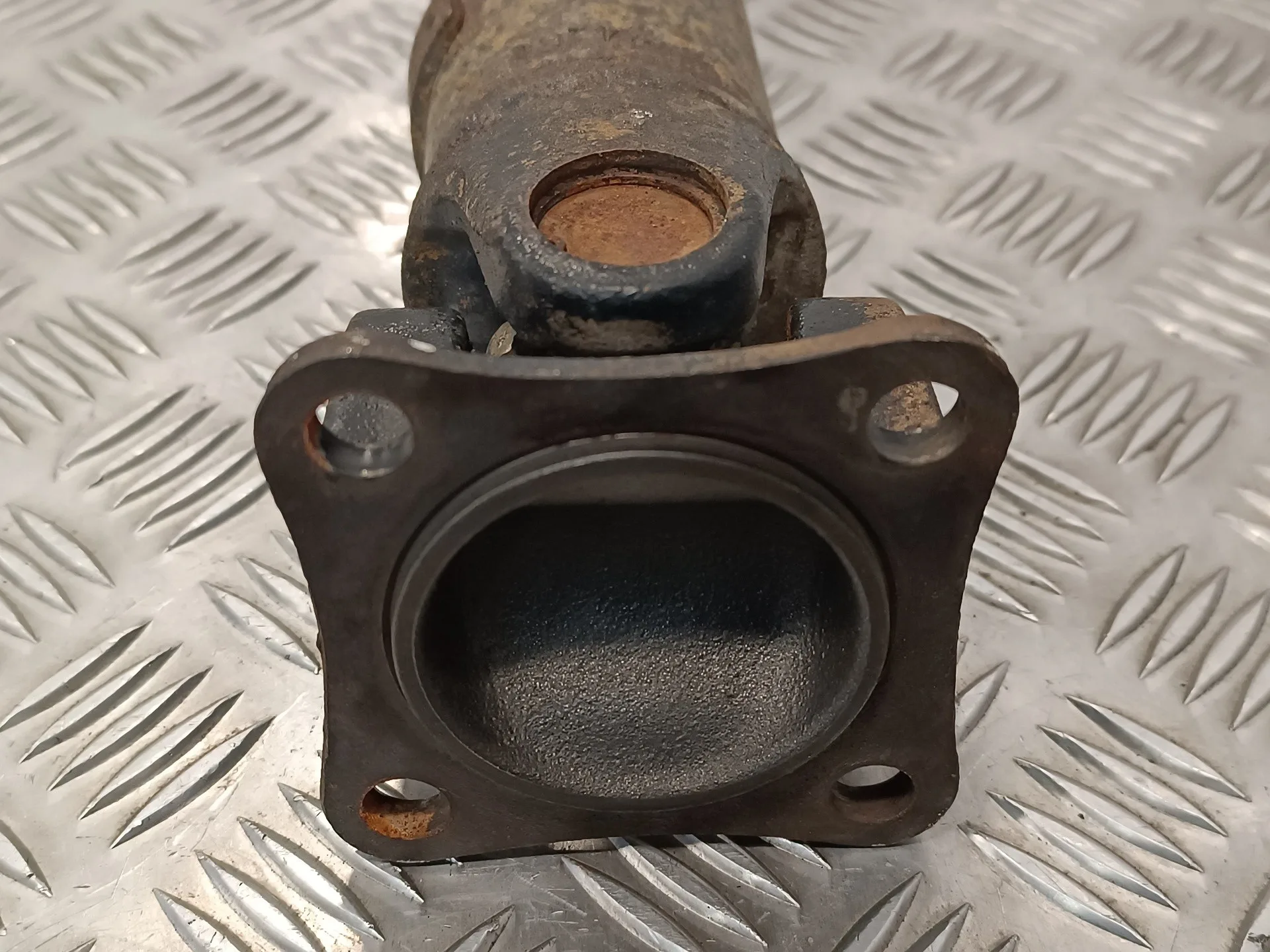 Transmision Central para Nissan Terrano/Terrano.ii (R20)
