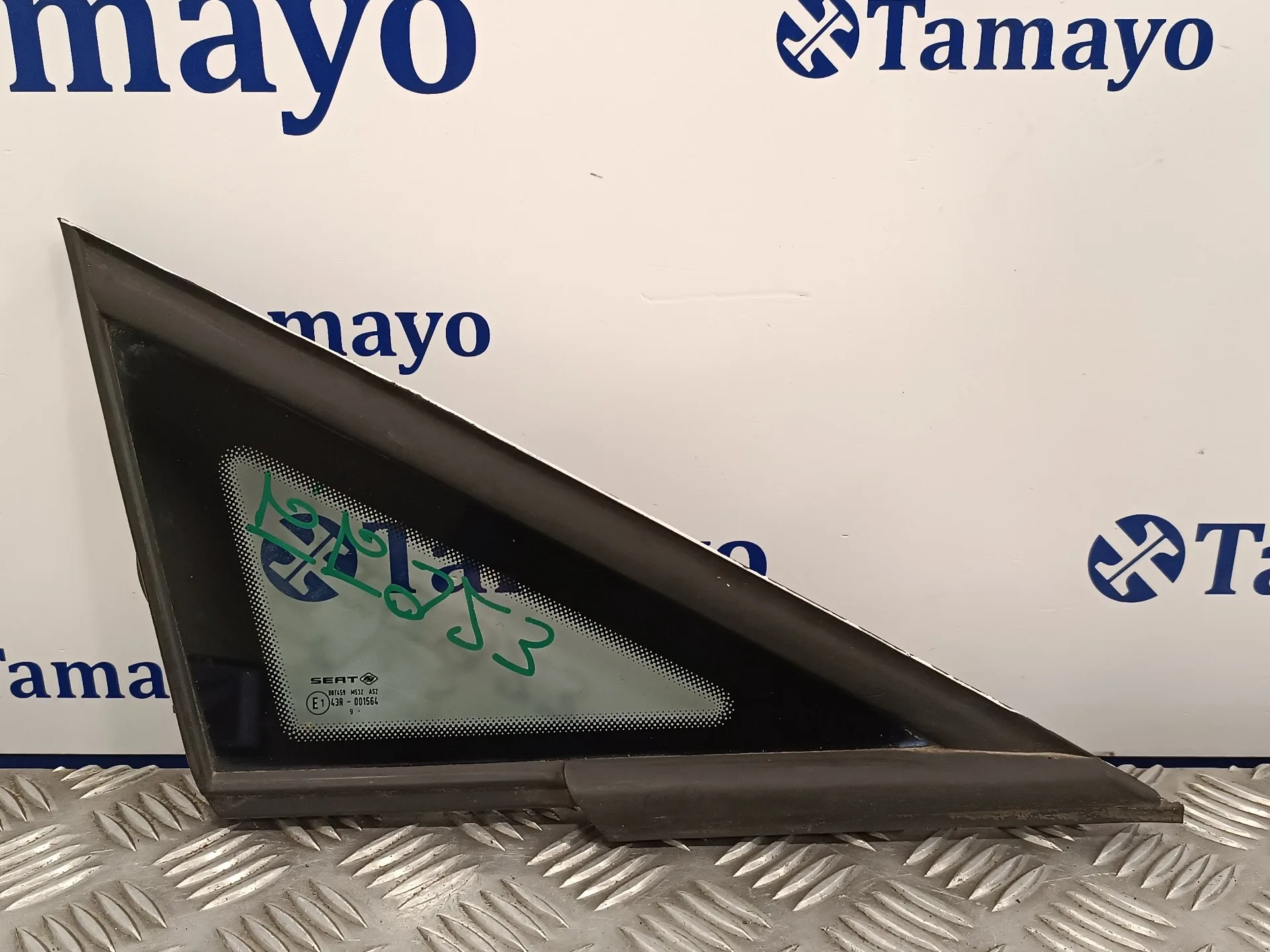 Luna Custodia Delantera Derecha para Seat Ibiza Sc (6J1)
