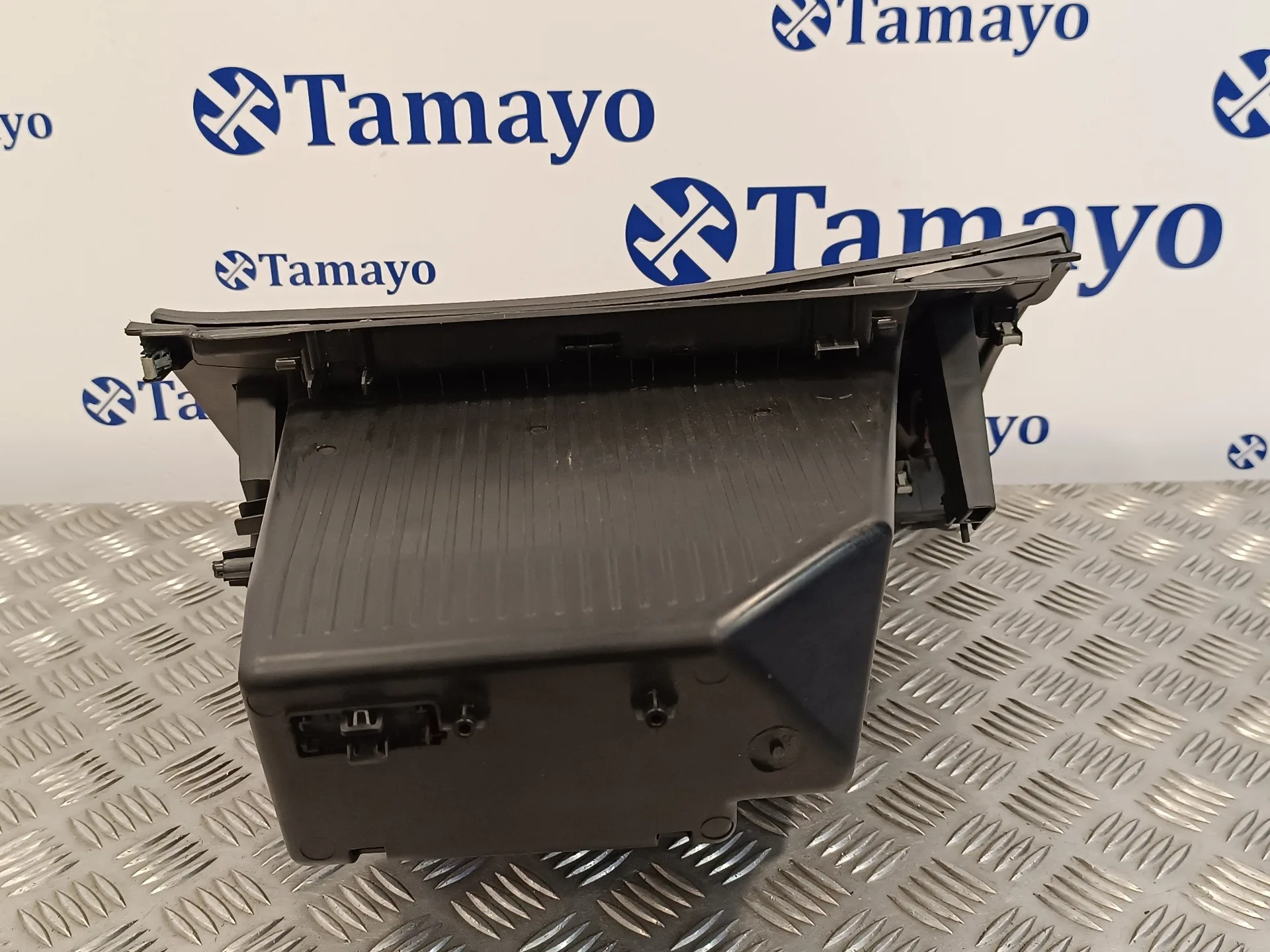 Guantera para Peugeot 208