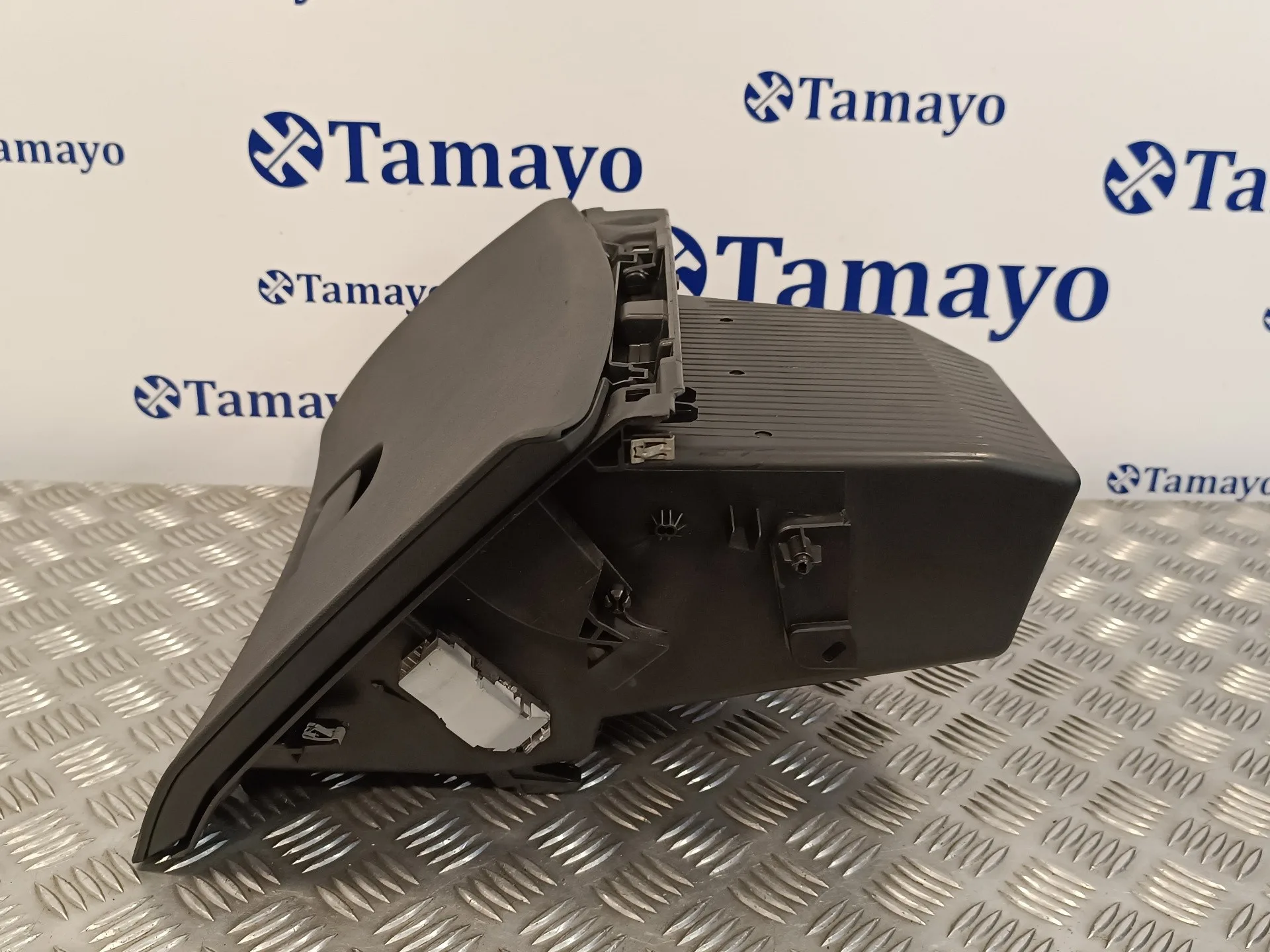 Guantera para Peugeot 208