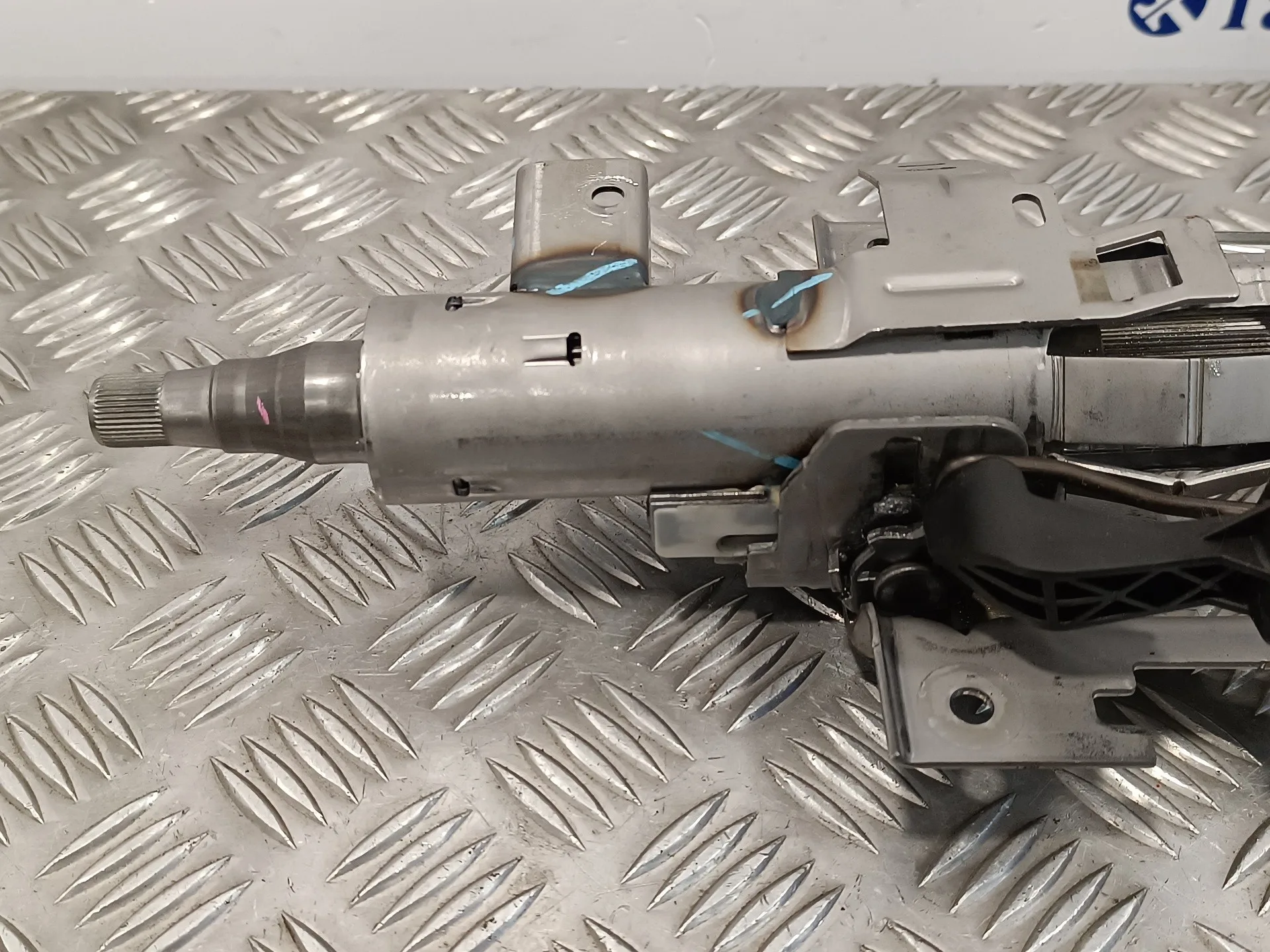Columna Direccion para Peugeot 208