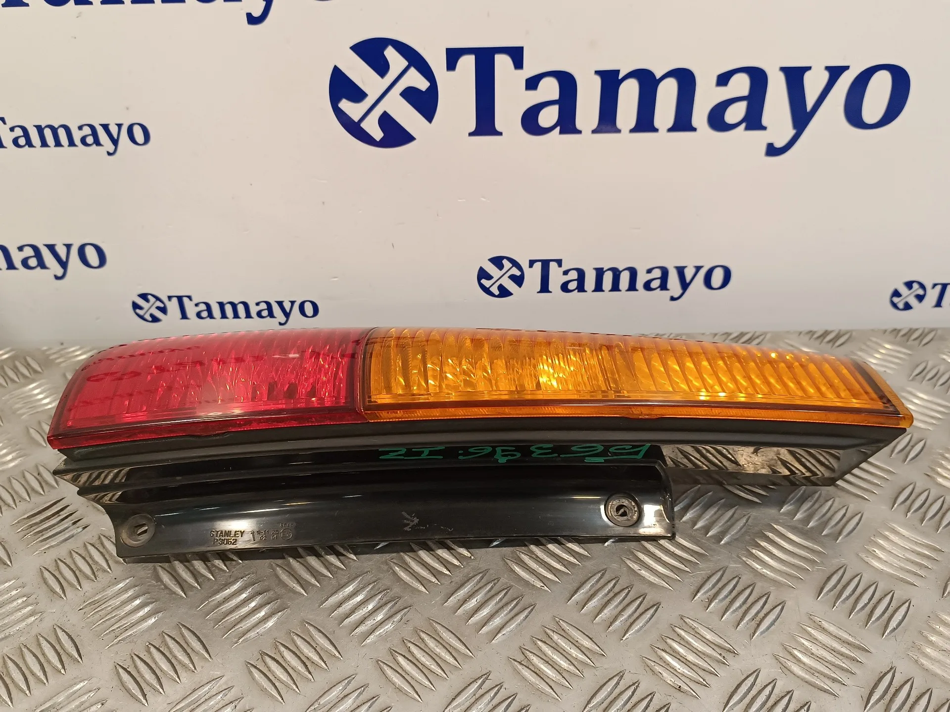 Piloto Trasero Izquierdo para Suzuki Ignis Rm (Mh)
